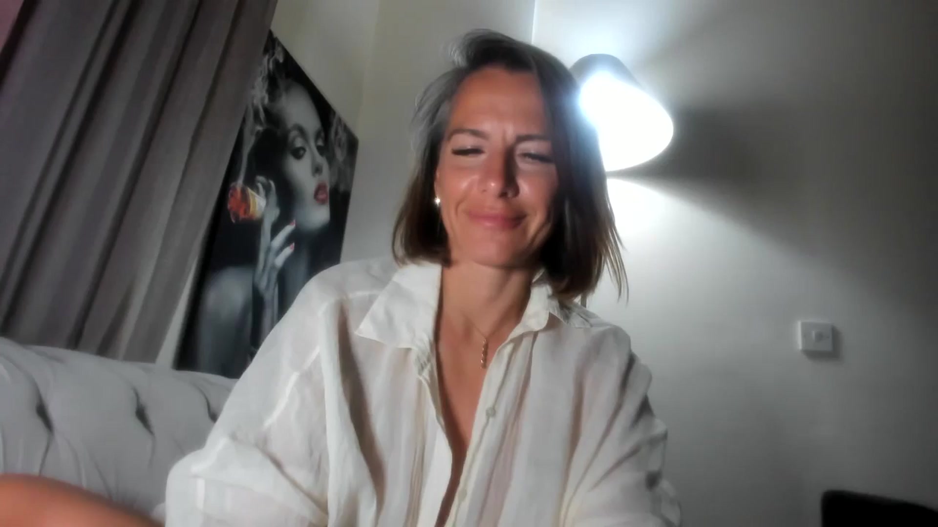 Gallery image thumbnail from Aarte_miss's myfreecams stream on, 07/12/2024, 24:04 image 1 of 20