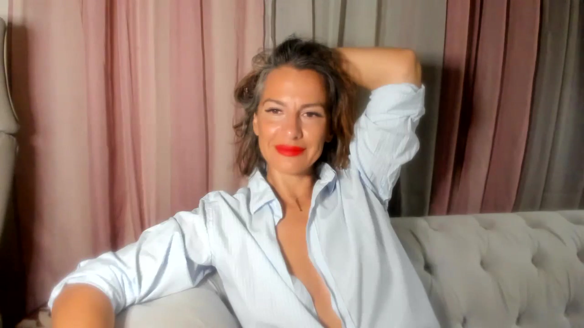 Gallery image thumbnail from Aarte_miss's myfreecams stream on, 07/14/2024, 21:56 image 11 of 20