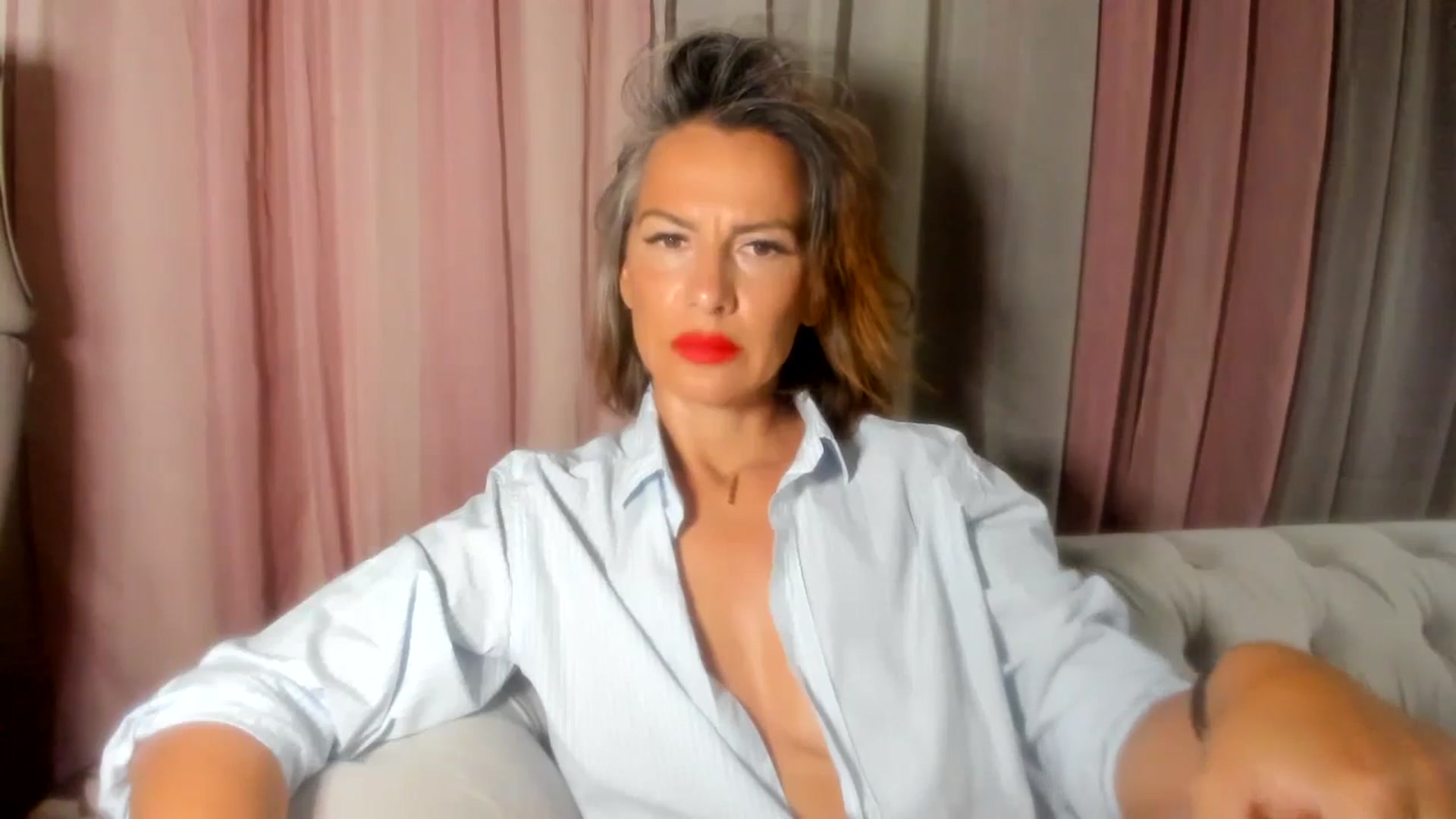 Gallery image thumbnail from Aarte_miss's myfreecams stream on, 07/14/2024, 21:56 image 5 of 20