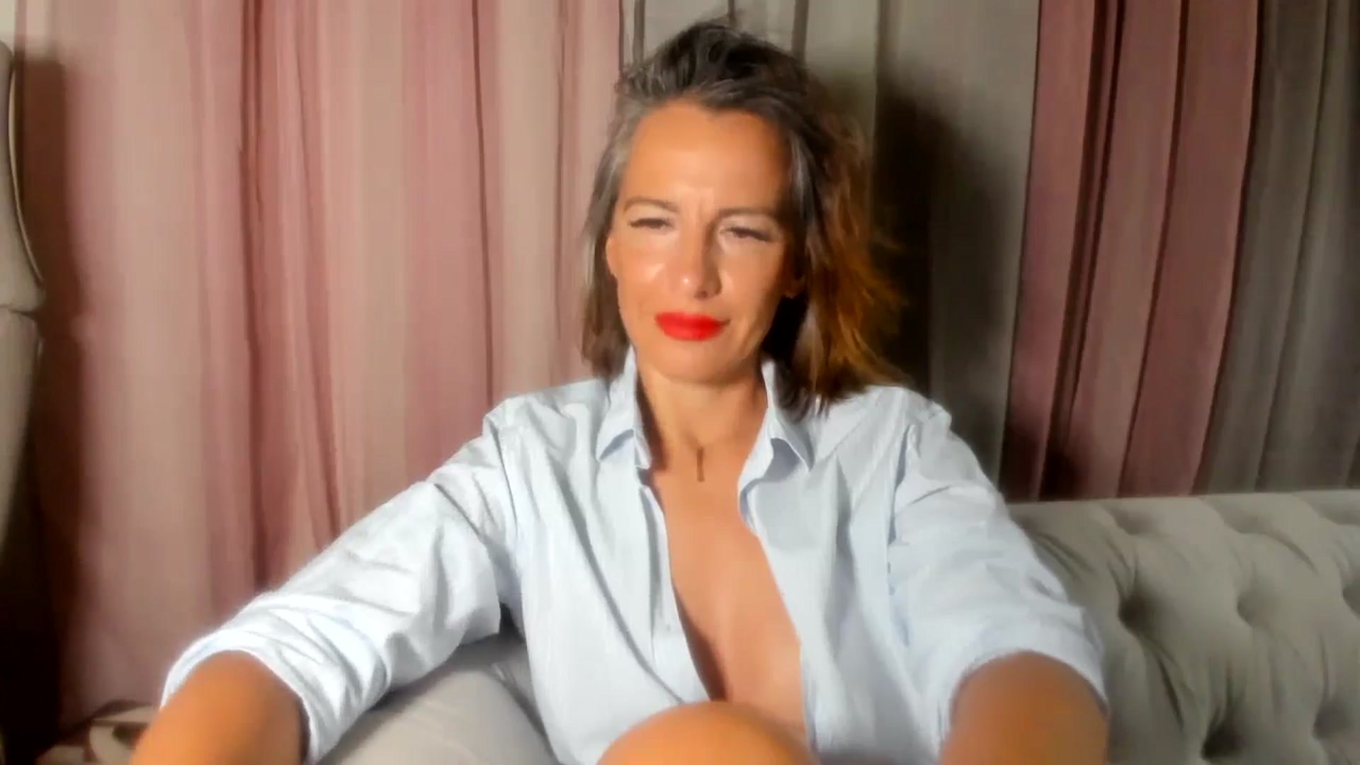 Gallery image thumbnail from Aarte_miss's myfreecams stream on, 07/14/2024, 21:56 image 15 of 20