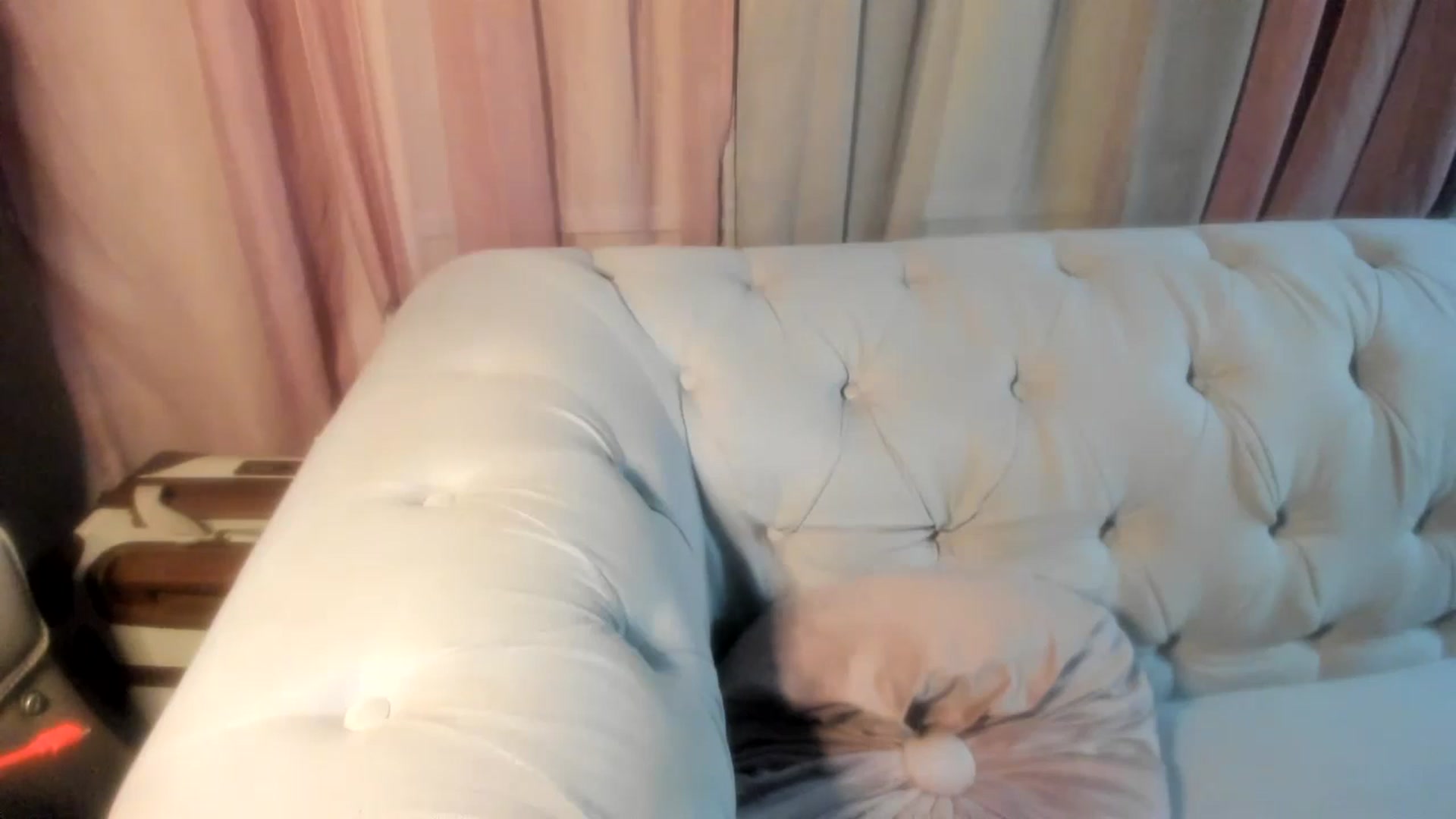 Gallery image thumbnail from Aarte_miss's myfreecams stream on, 07/28/2024, 24:41 image 17 of 20