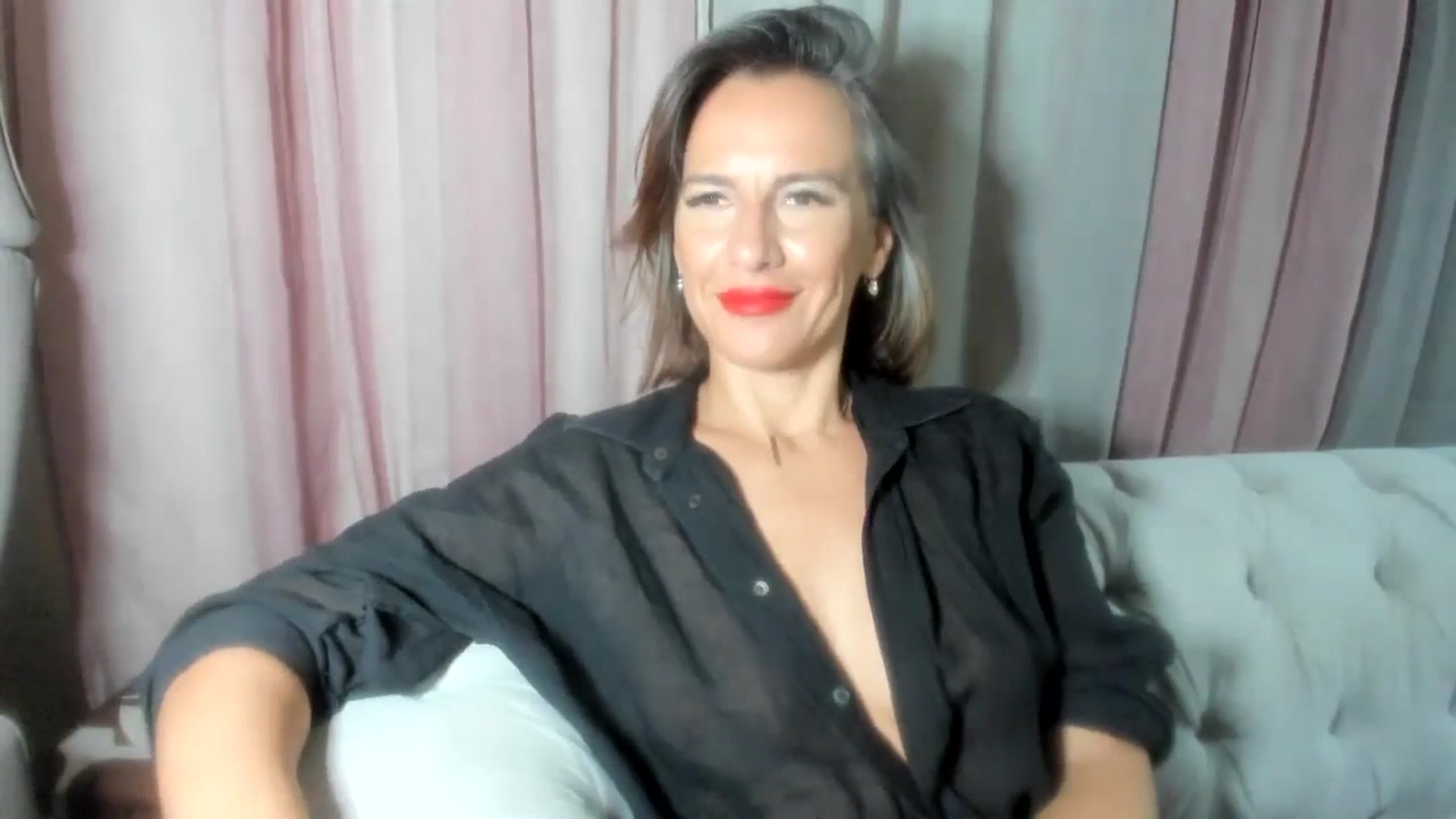 Gallery image thumbnail from Aarte_miss's myfreecams stream on, 07/30/2024, 23:35 image 6 of 20