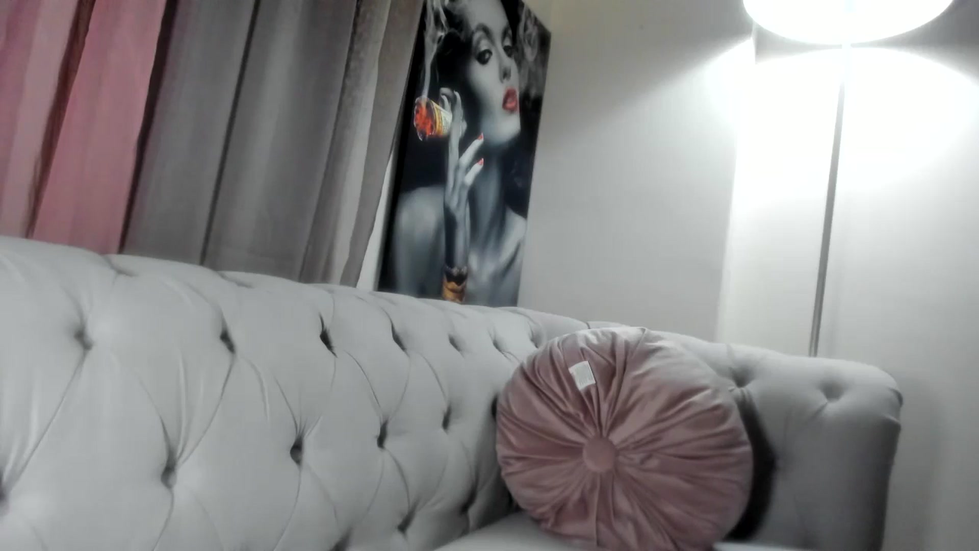 Gallery image thumbnail from Aarte_miss's myfreecams stream on, 08/05/2024, 03:17 image 12 of 20