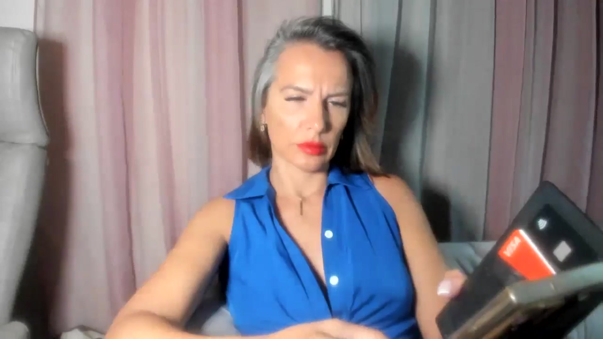 Gallery image thumbnail from Aarte_miss's myfreecams stream on, 08/10/2024, 18:29 image 9 of 20