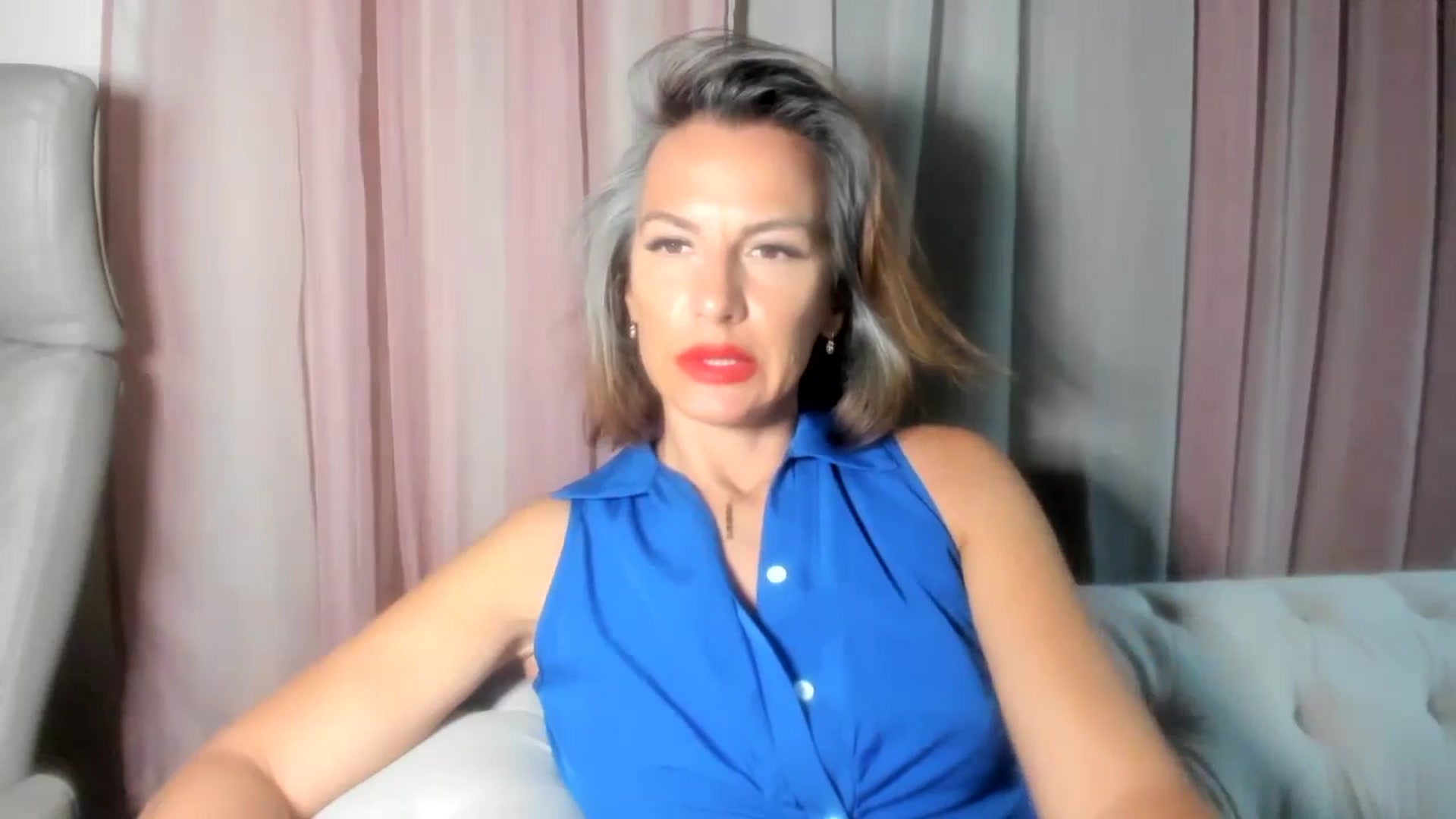 Gallery image thumbnail from Aarte_miss's myfreecams stream on, 08/10/2024, 18:29 image 11 of 20