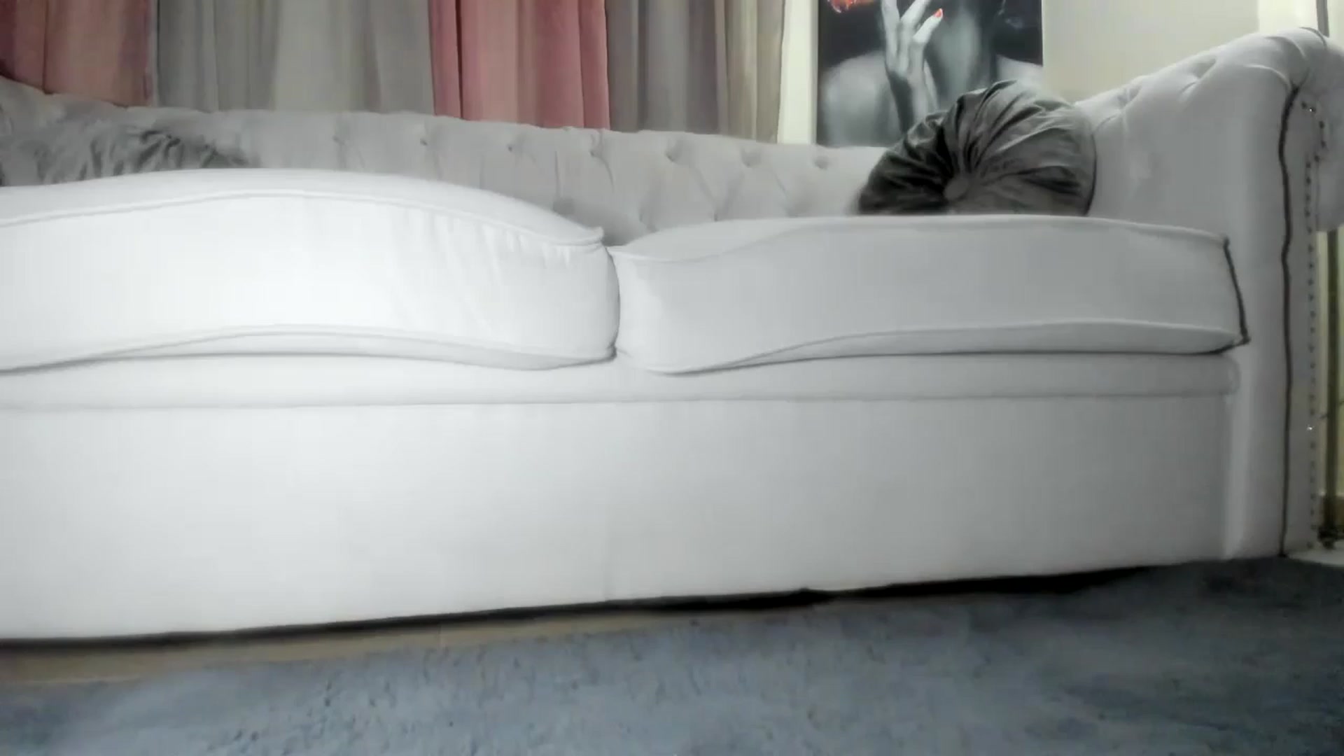 Gallery image thumbnail from Aarte_miss's myfreecams stream on, 08/30/2024, 24:03 image 3 of 20