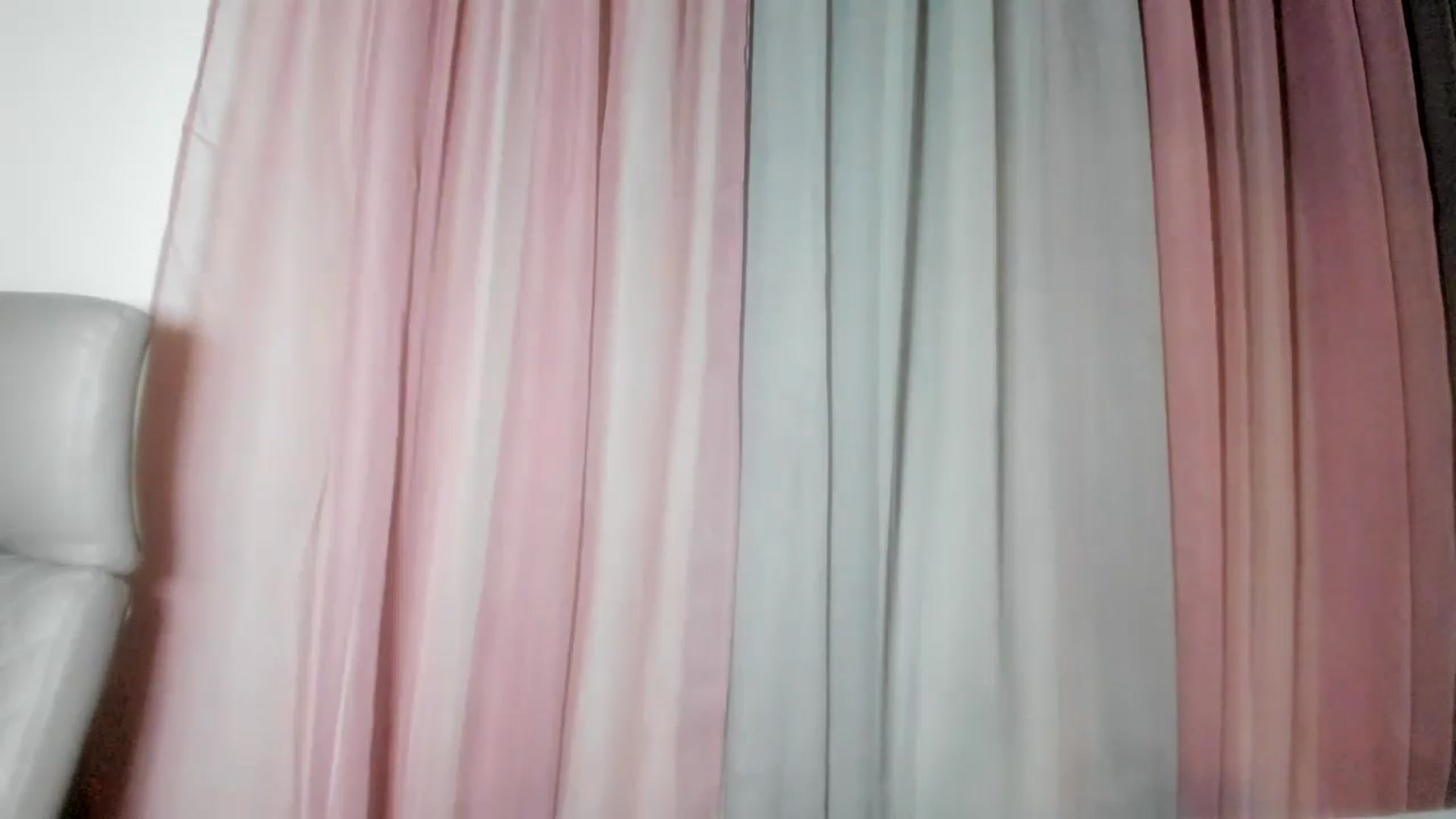 Gallery image thumbnail from Aarte_miss's myfreecams stream on, 08/30/2024, 23:46 image 2 of 20