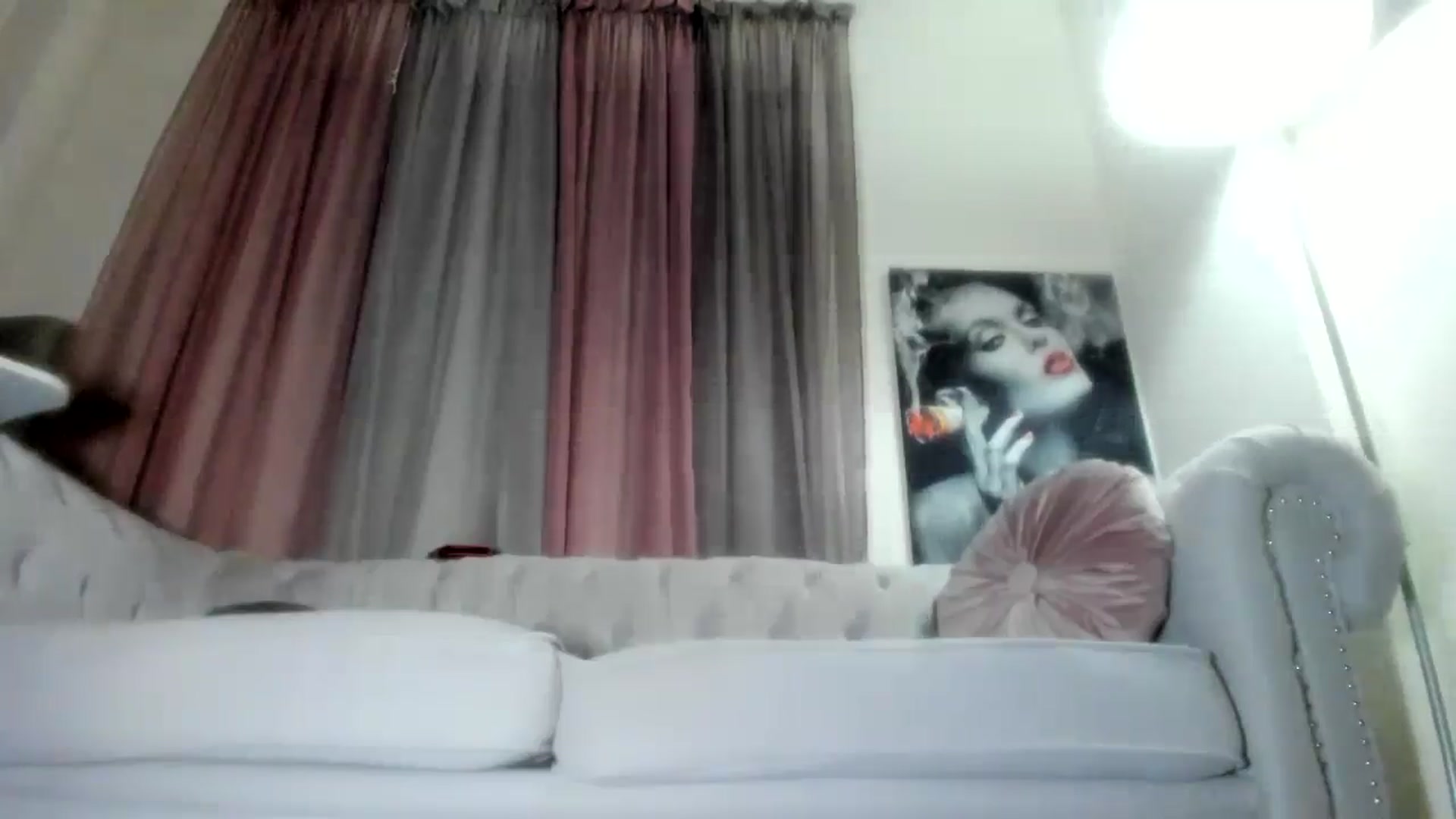 Gallery image thumbnail from Aarte_miss's myfreecams stream on, 09/13/2024, 23:06 image 17 of 20