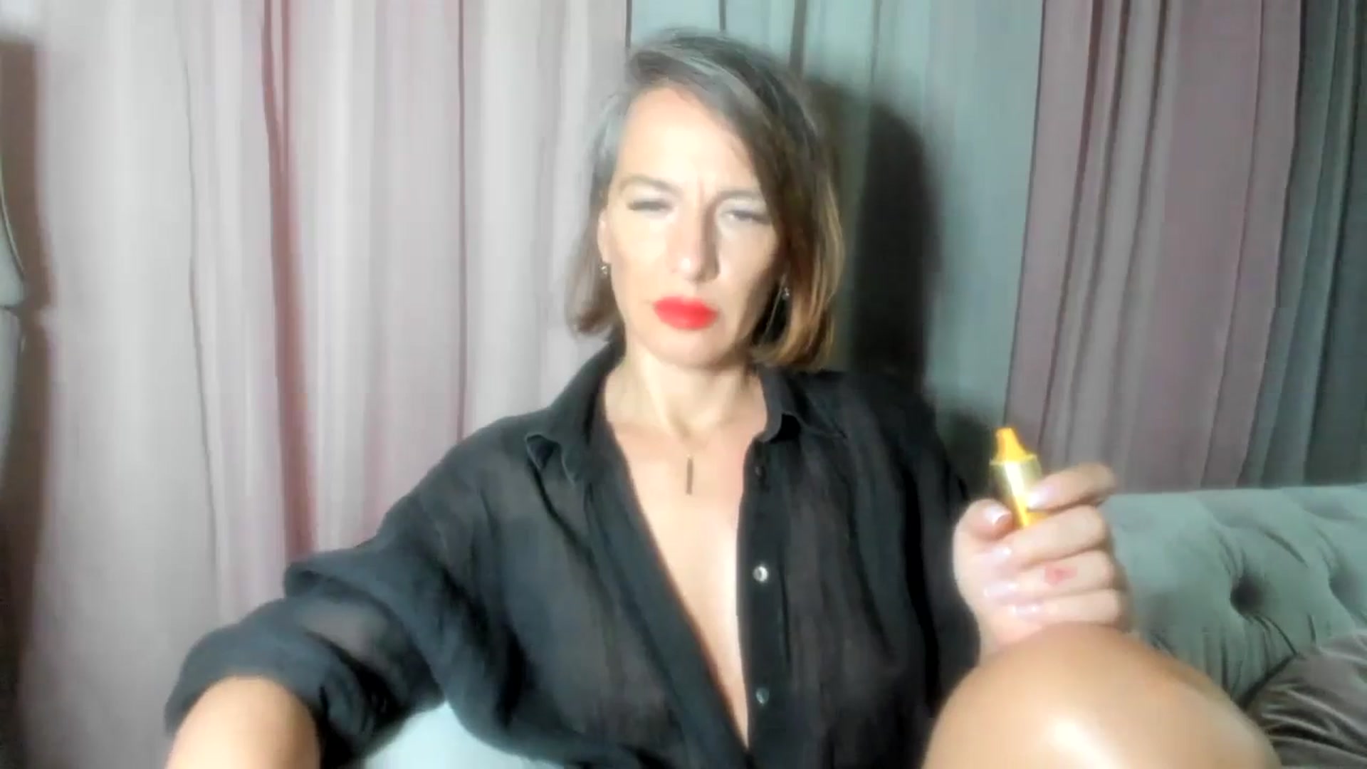 Gallery image thumbnail from Aarte_miss's myfreecams stream on, 09/24/2024, 20:43 image 5 of 20