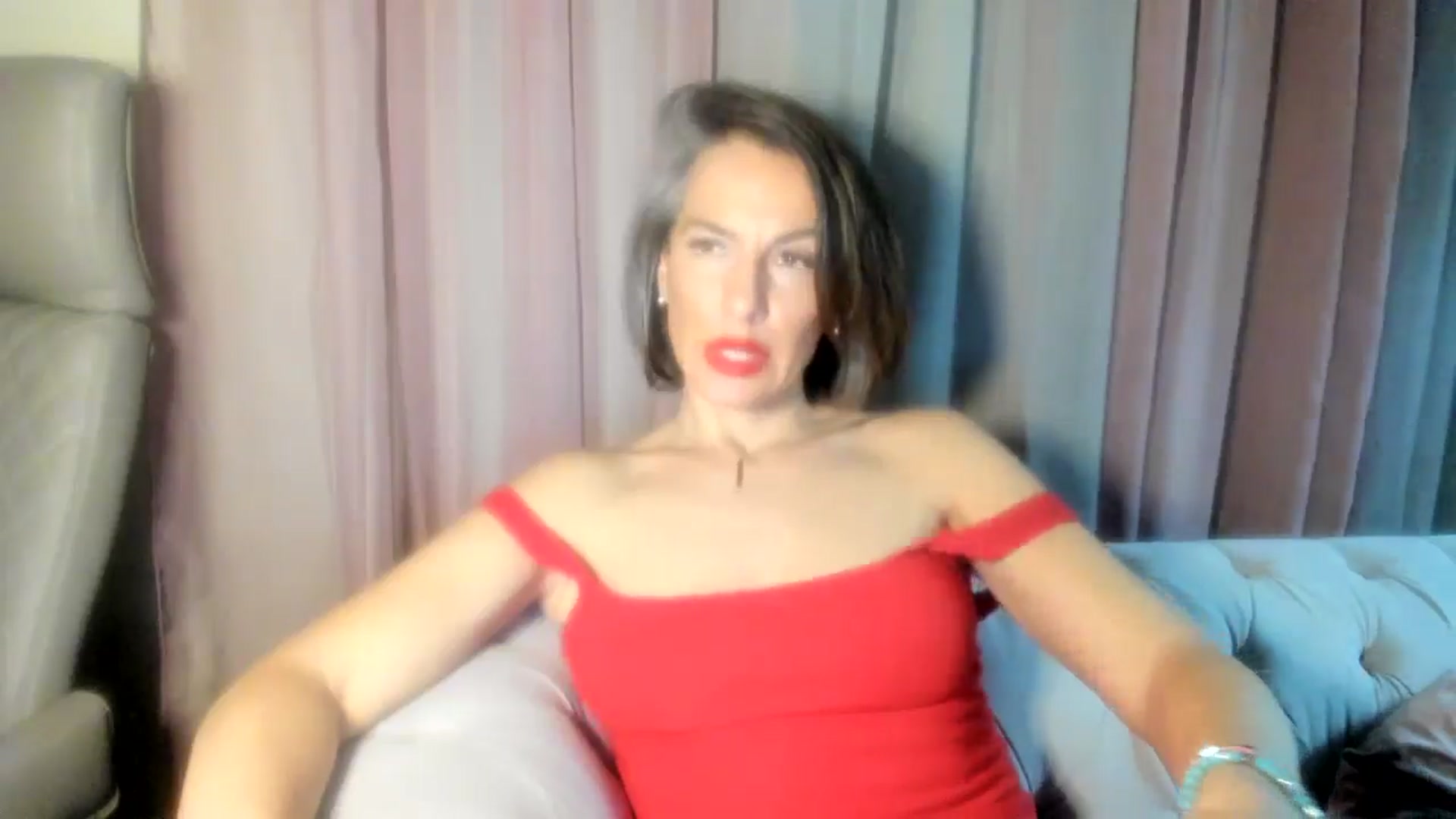 Gallery image thumbnail from Aarte_miss's myfreecams stream on, 10/30/2024, 22:05 image 13 of 20