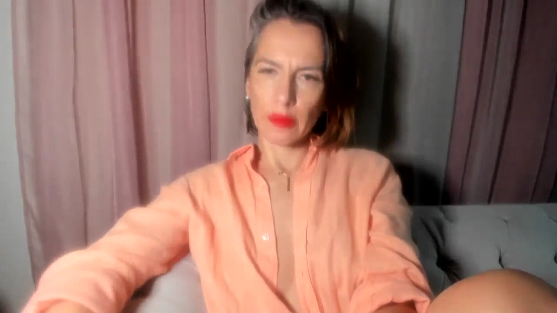 Gallery image thumbnail from Aarte_miss's myfreecams stream on, 11/01/2024, 03:39 image 5 of 20