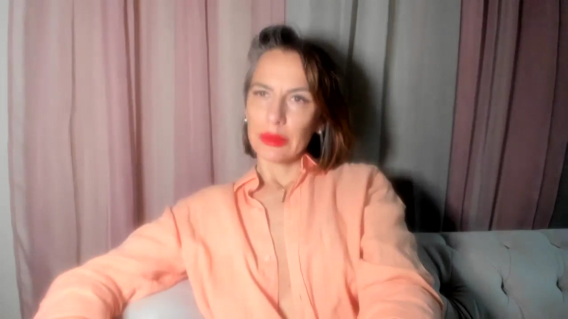 Gallery image thumbnail from Aarte_miss's myfreecams stream on, 11/01/2024, 03:39 image 14 of 20