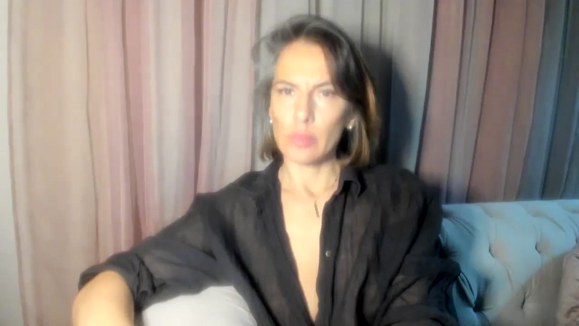 Gallery image thumbnail from Aarte_miss's myfreecams stream on, 11/05/2024, 21:59 image 5 of 20