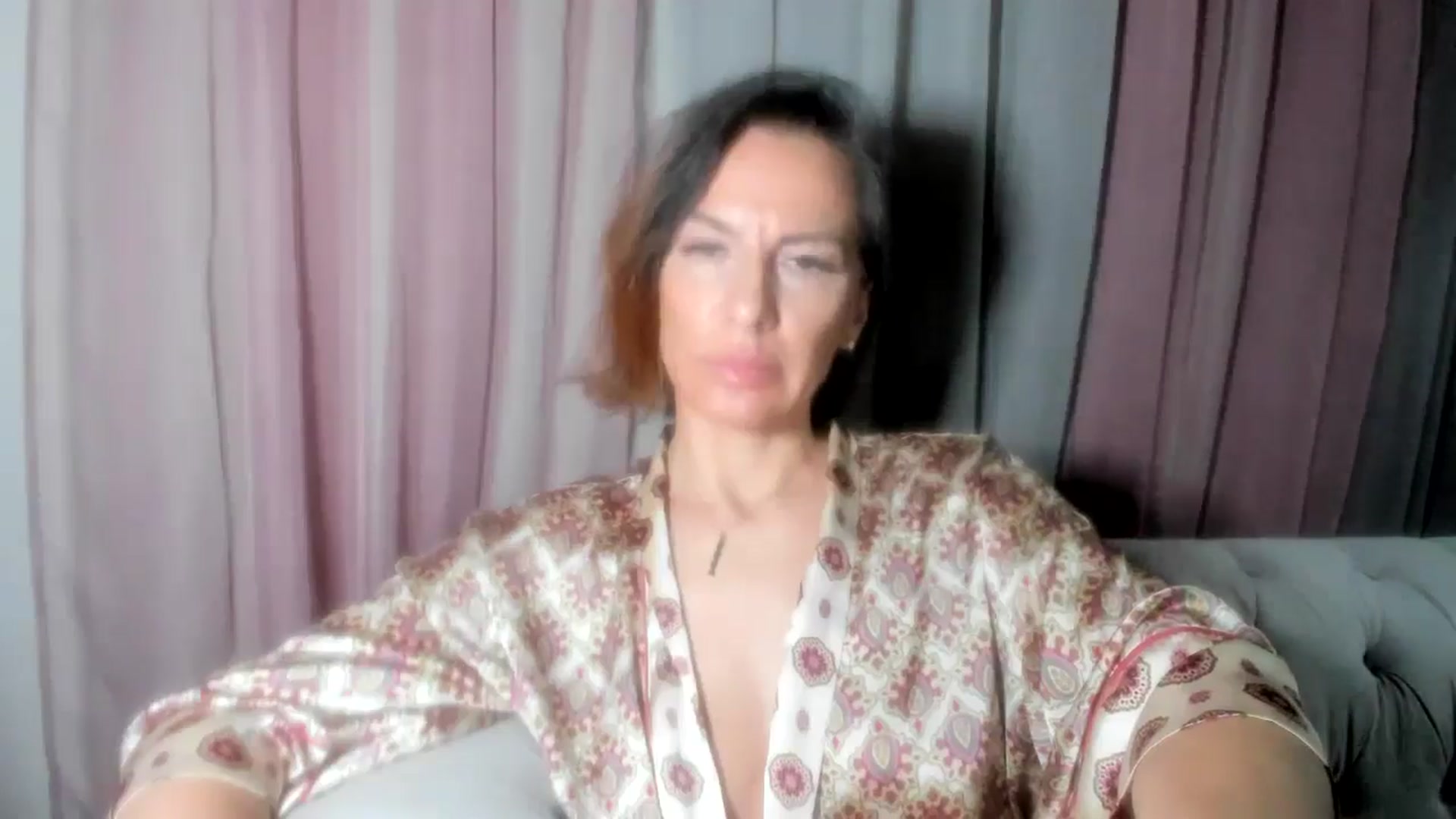 Gallery image thumbnail from Aarte_miss's myfreecams stream on, 11/14/2024, 24:37 image 5 of 20