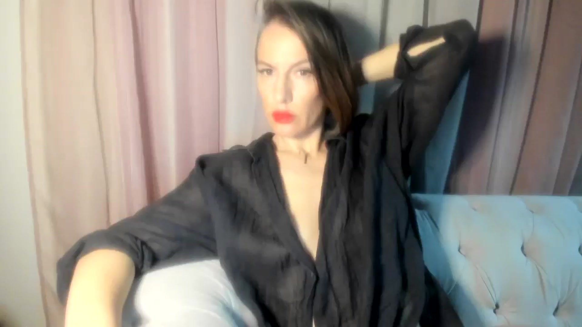 Gallery image thumbnail from Aarte_miss's myfreecams stream on, 11/24/2024, 23:25 image 13 of 20