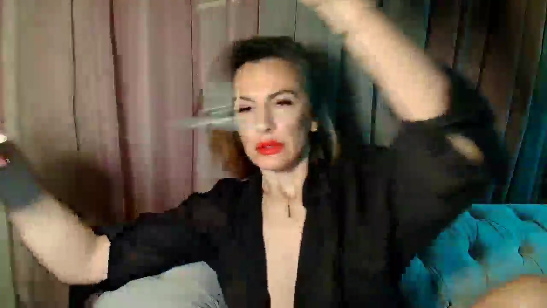 Gallery image thumbnail from Aarte_miss's myfreecams stream on, 11/28/2024, 21:15 image 17 of 20