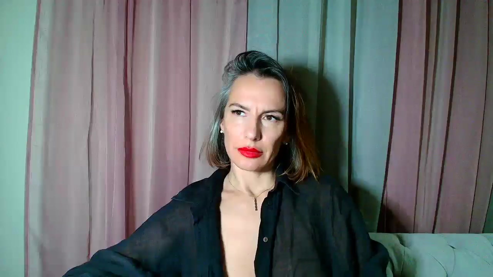 Gallery image thumbnail from Aarte_miss's myfreecams stream on, 11/29/2024, 02:05 image 13 of 20