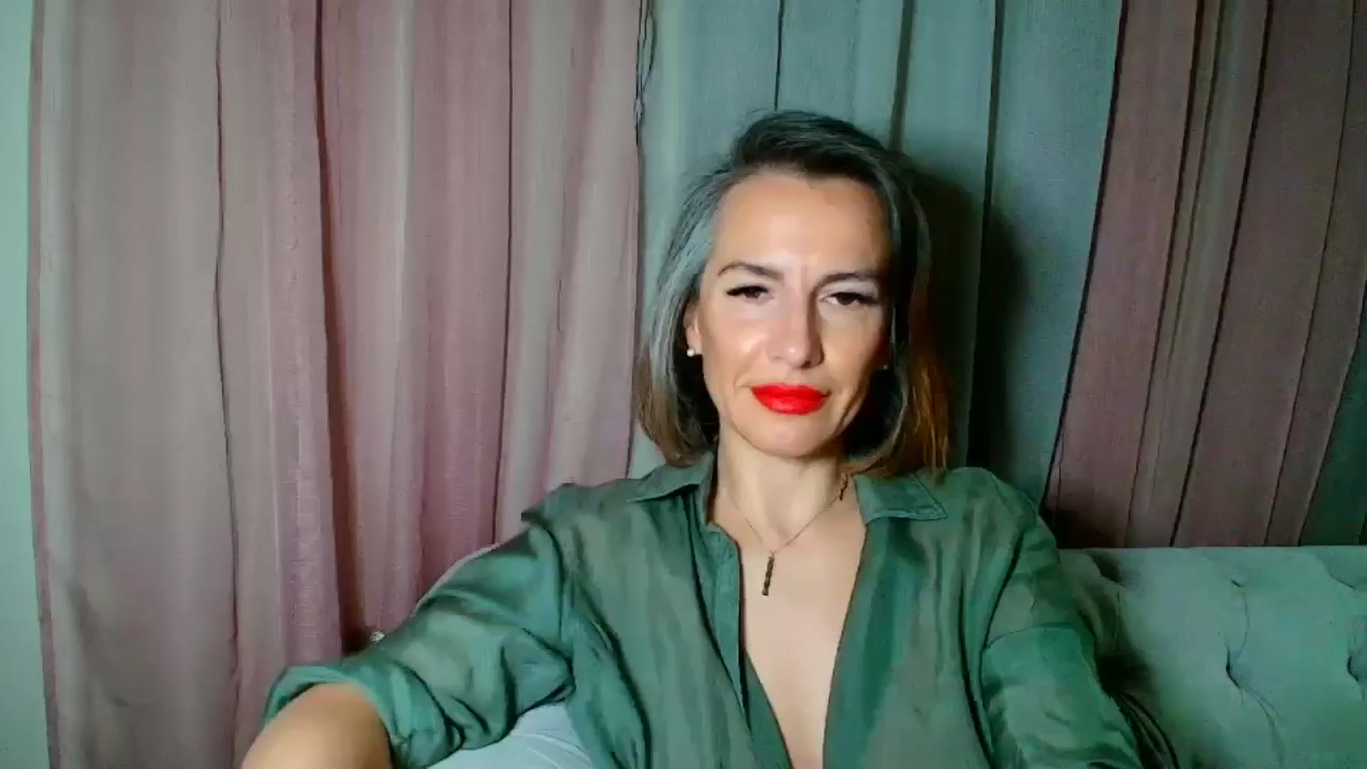 Gallery image thumbnail from Aarte_miss's myfreecams stream on, 12/07/2024, 24:37 image 6 of 20