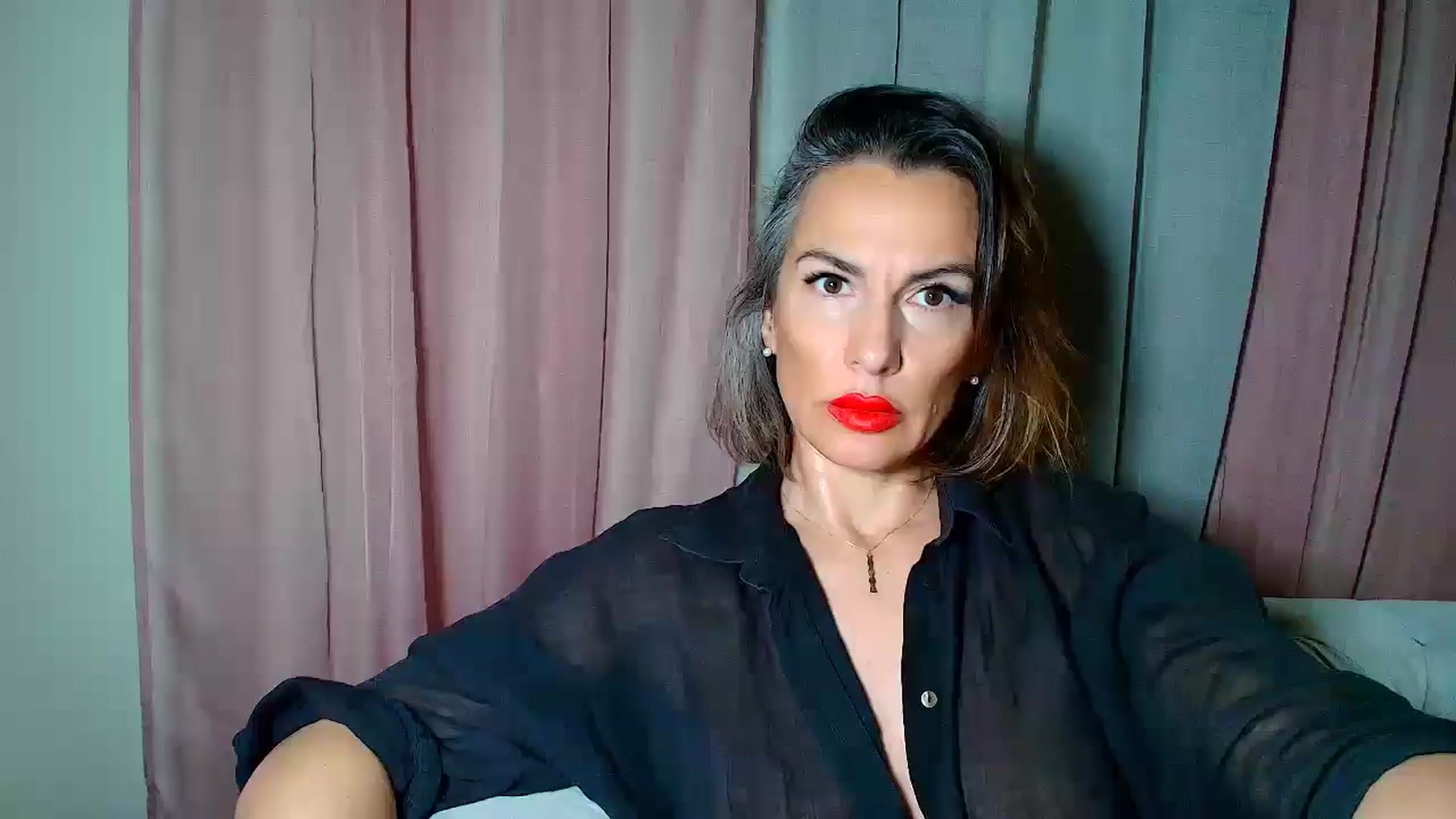 Gallery image thumbnail from Aarte_miss's myfreecams stream on, 12/07/2024, 22:50 image 2 of 20