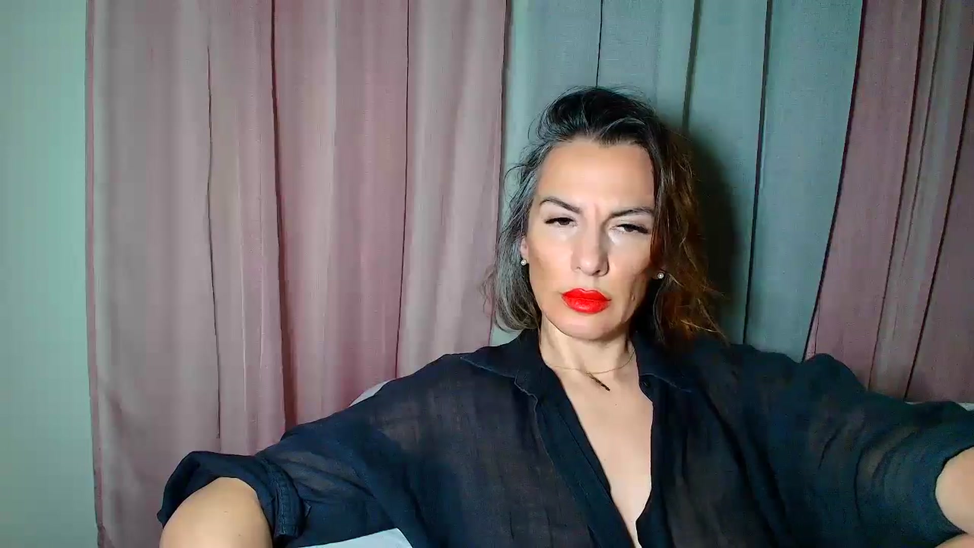 Gallery image thumbnail from Aarte_miss's myfreecams stream on, 12/07/2024, 22:50 image 18 of 20