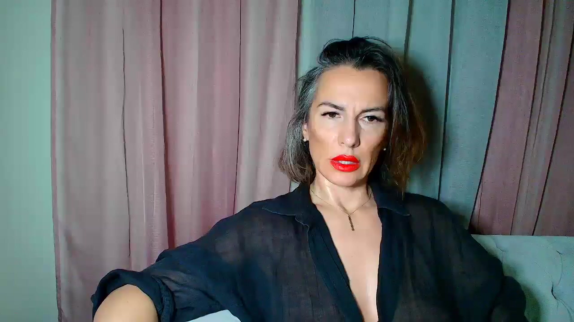 Gallery image thumbnail from Aarte_miss's myfreecams stream on, 12/07/2024, 22:50 image 4 of 20