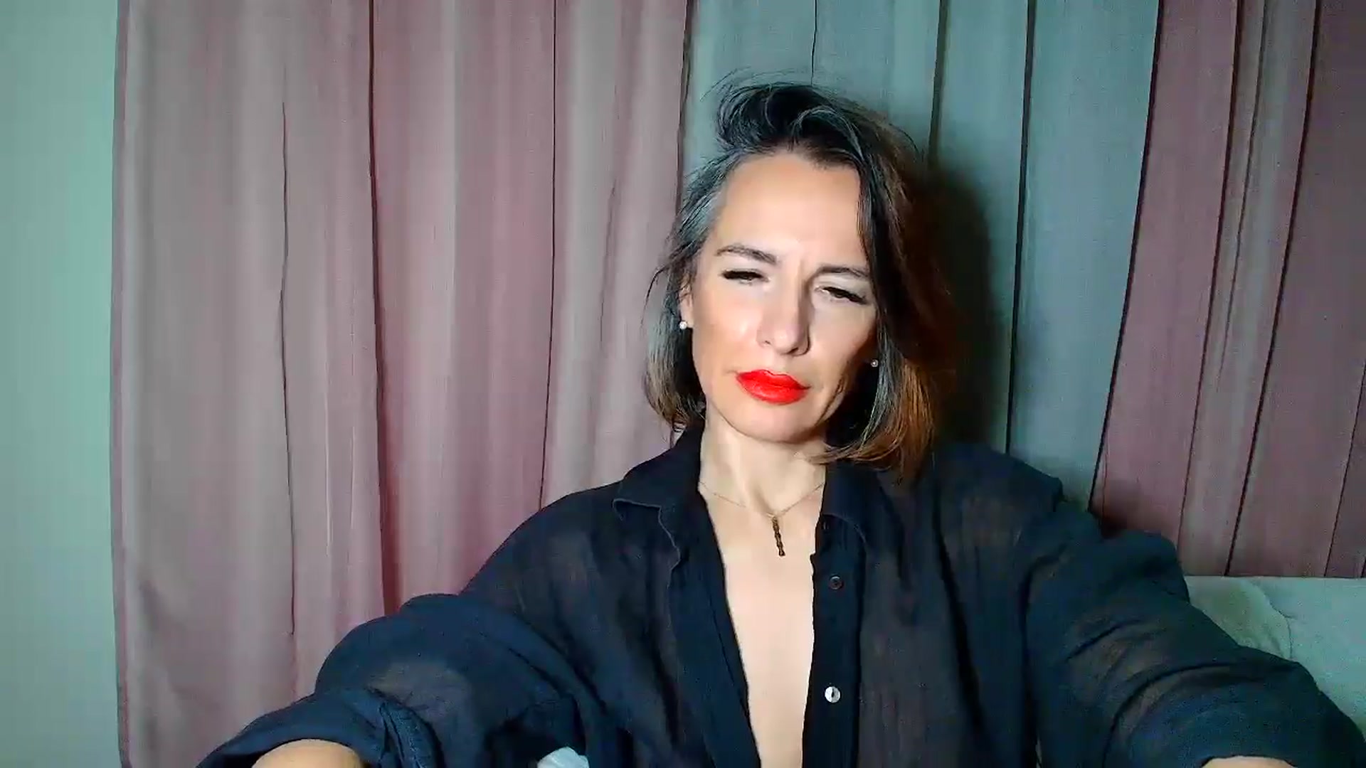Gallery image thumbnail from Aarte_miss's myfreecams stream on, 12/08/2024, 24:01 image 14 of 20