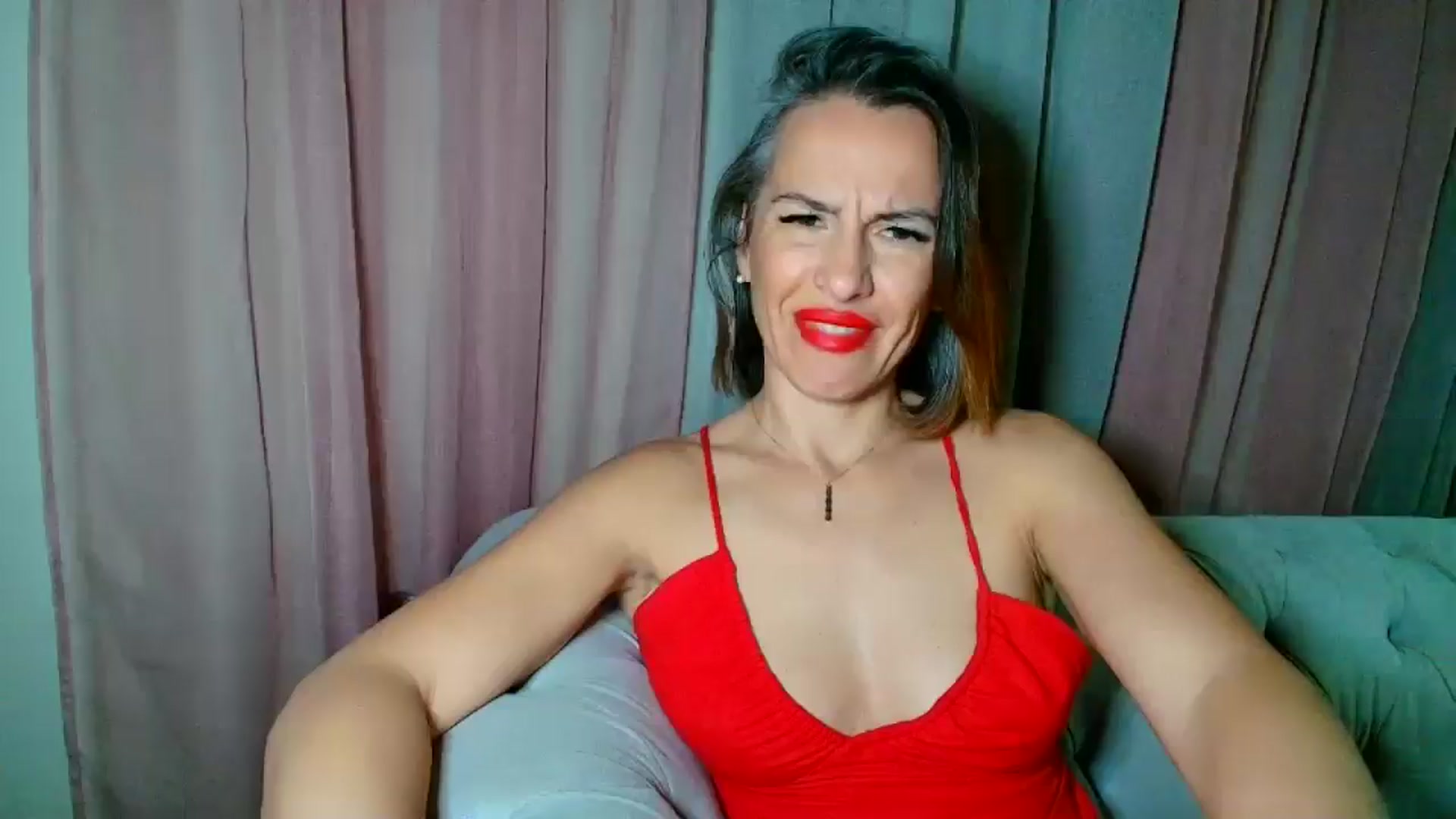 Gallery image thumbnail from Aarte_miss's myfreecams stream on, 12/12/2024, 22:29 image 19 of 20