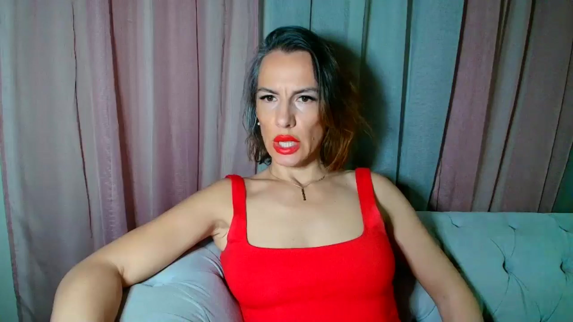 Gallery image thumbnail from Aarte_miss's myfreecams stream on, 12/14/2024, 21:56 image 3 of 20