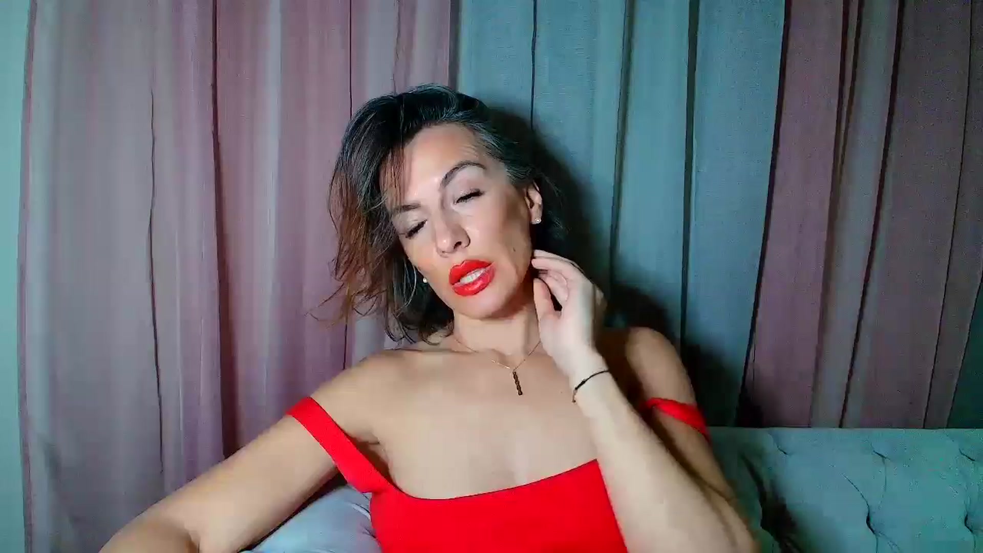 Gallery image thumbnail from Aarte_miss's myfreecams stream on, 12/14/2024, 21:56 image 8 of 20