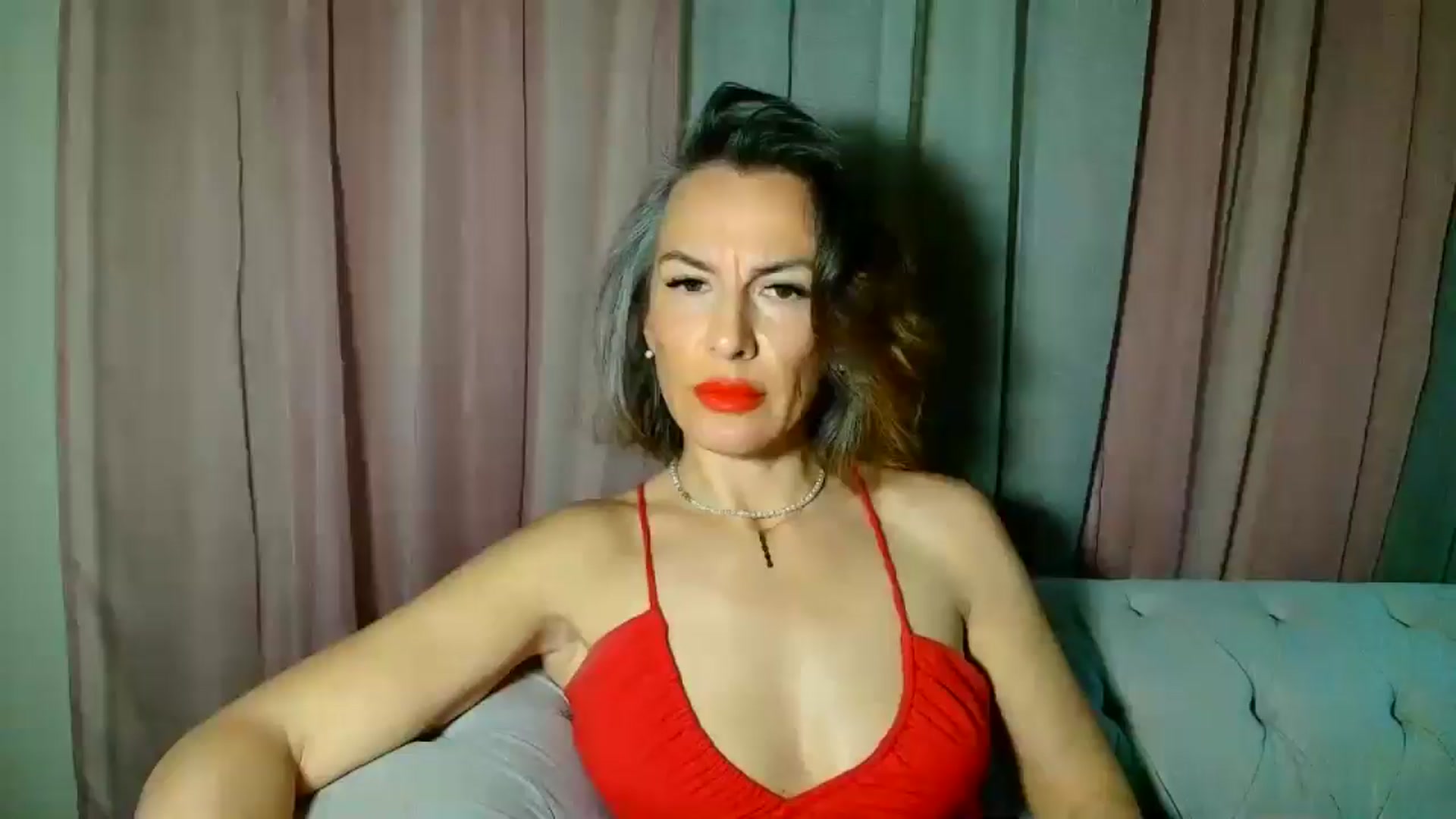 Gallery image thumbnail from Aarte_miss's myfreecams stream on, 12/30/2024, 20:12 image 17 of 20