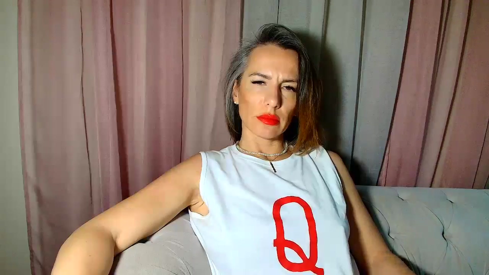 Gallery image thumbnail from Aarte_miss's myfreecams stream on, 01/05/2025, 03:27 image 20 of 20