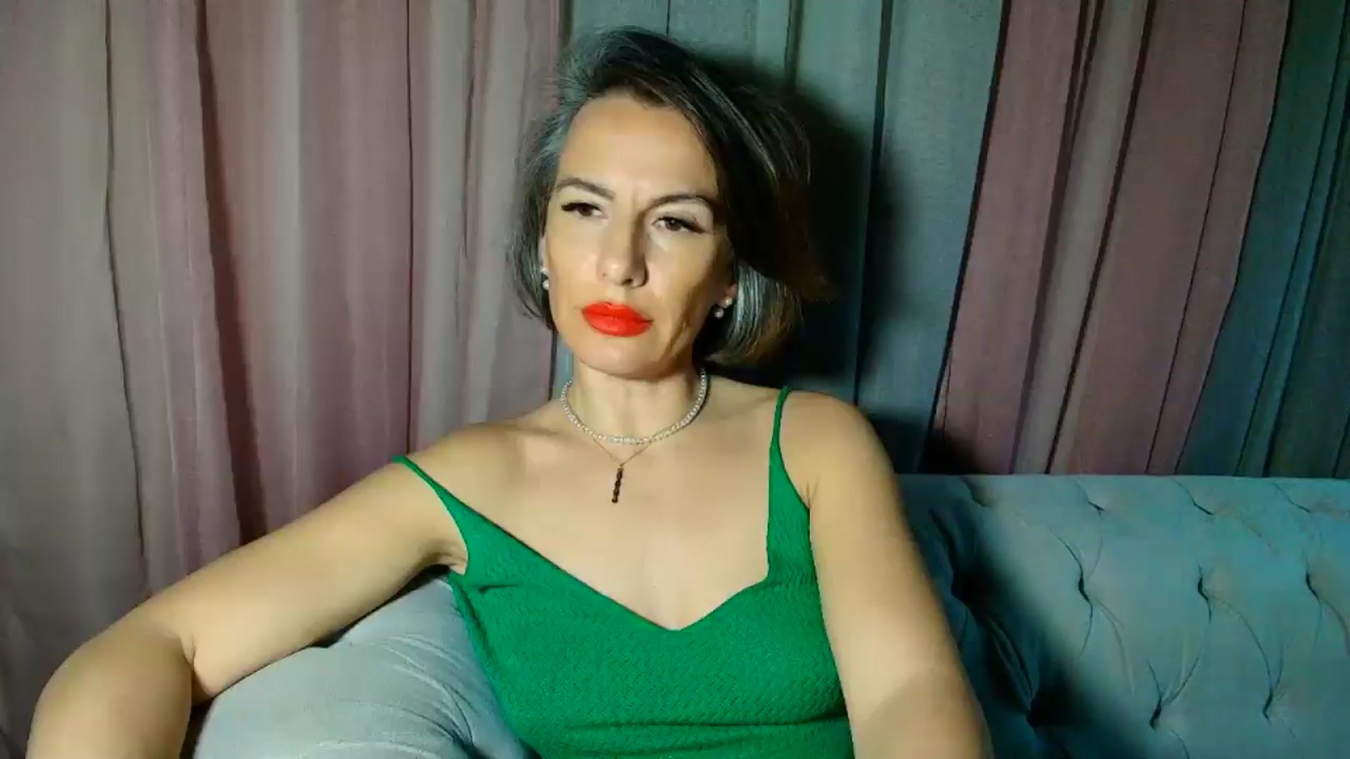 Gallery image thumbnail from Aarte_miss's myfreecams stream on, 01/10/2025, 24:03 image 20 of 20