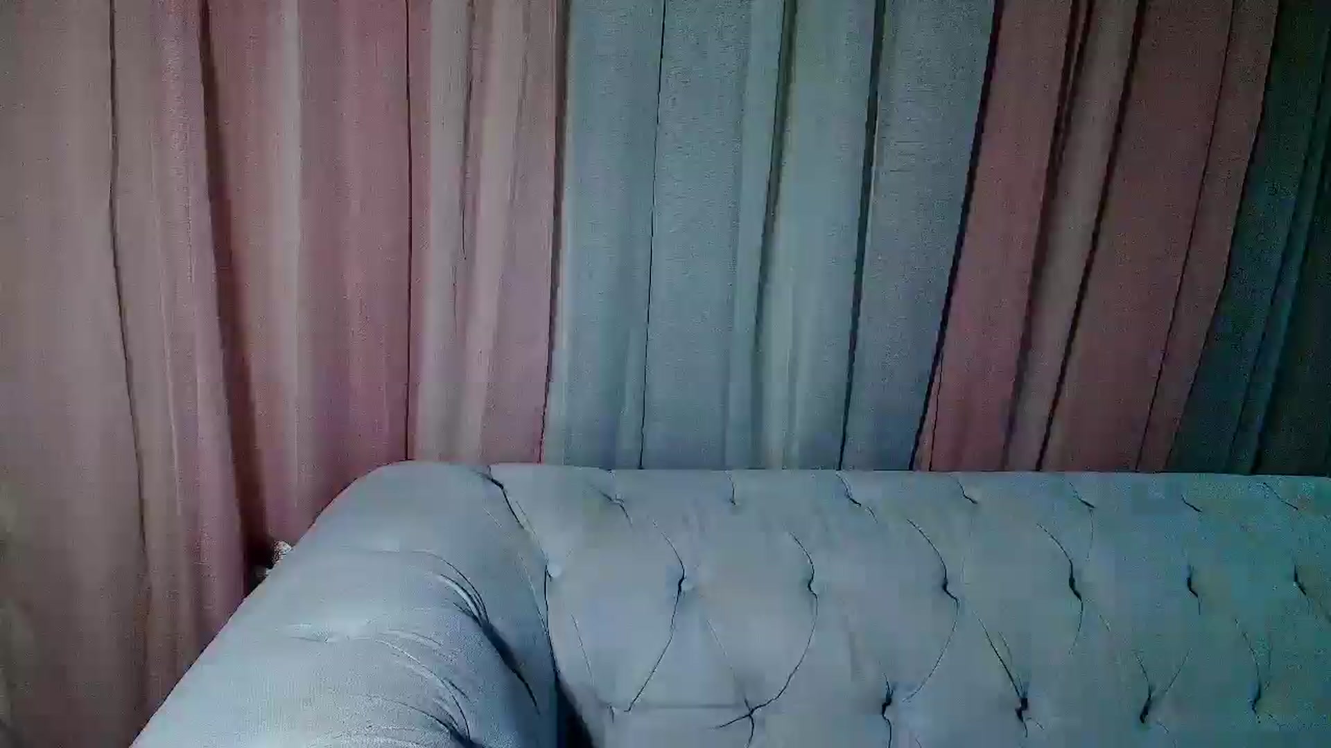 Gallery image thumbnail from Aarte_miss's myfreecams stream on, 01/10/2025, 01:00 image 14 of 20