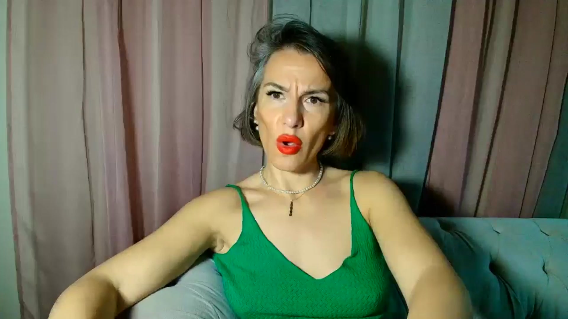 Gallery image thumbnail from Aarte_miss's myfreecams stream on, 01/11/2025, 23:51 image 14 of 20