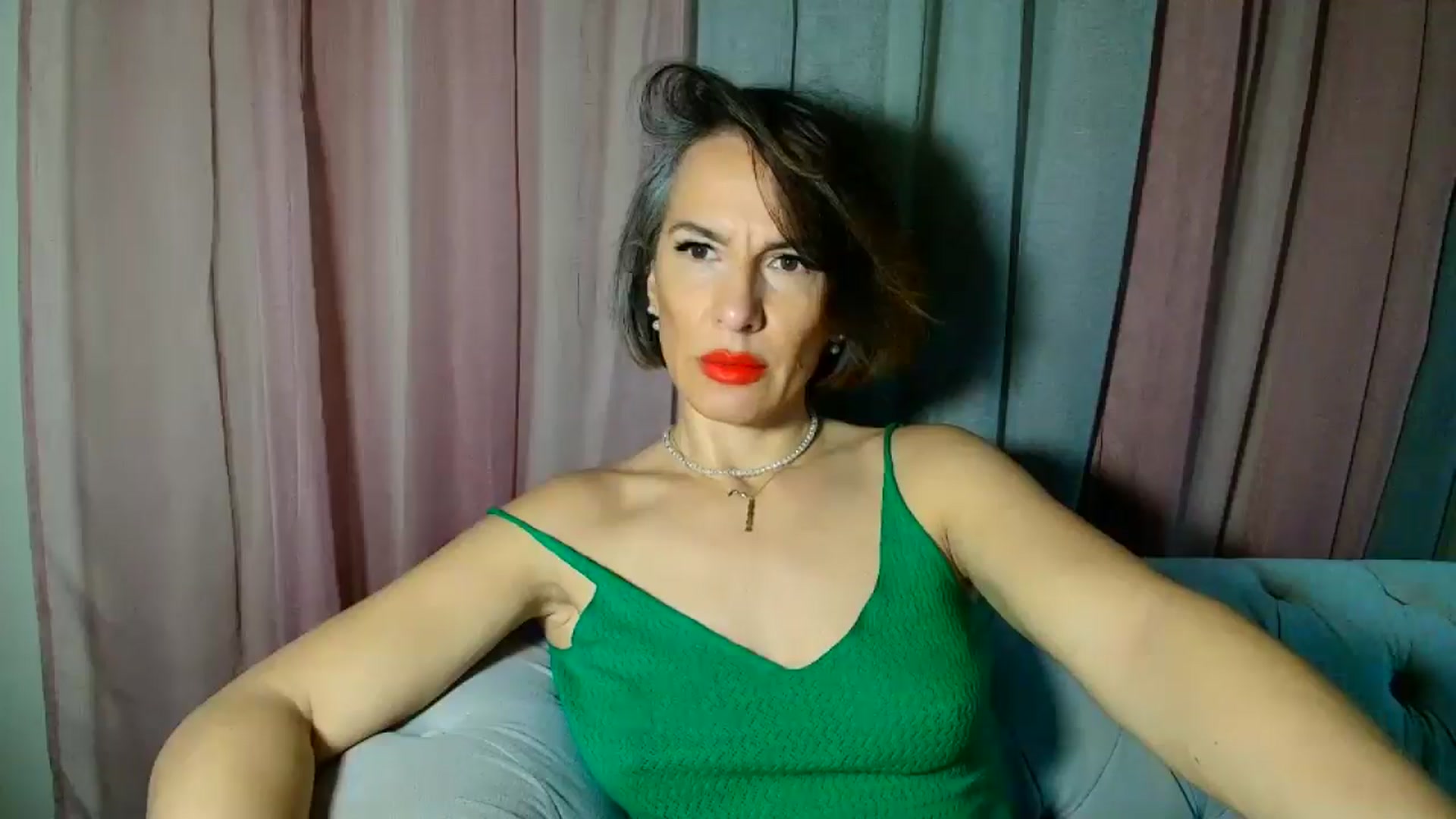Gallery image thumbnail from Aarte_miss's myfreecams stream on, 01/11/2025, 23:51 image 6 of 20