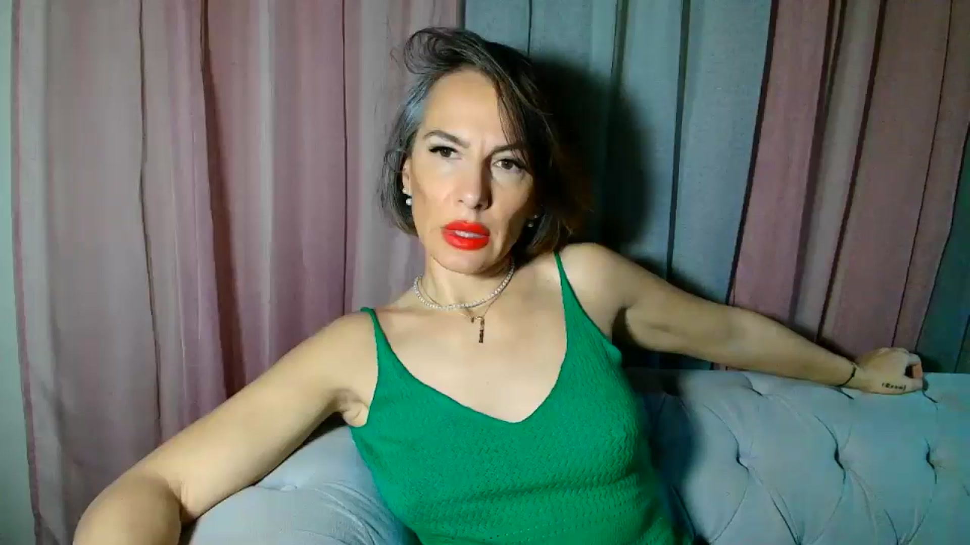 Gallery image thumbnail from Aarte_miss's myfreecams stream on, 01/11/2025, 23:51 image 11 of 20
