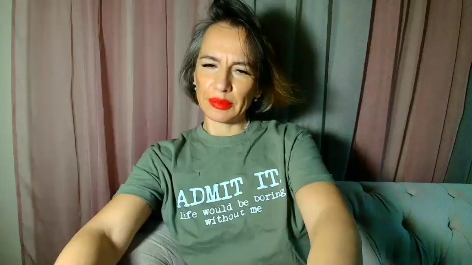 Gallery image thumbnail from Aarte_miss's myfreecams stream on, 01/12/2025, 03:10 image 14 of 20