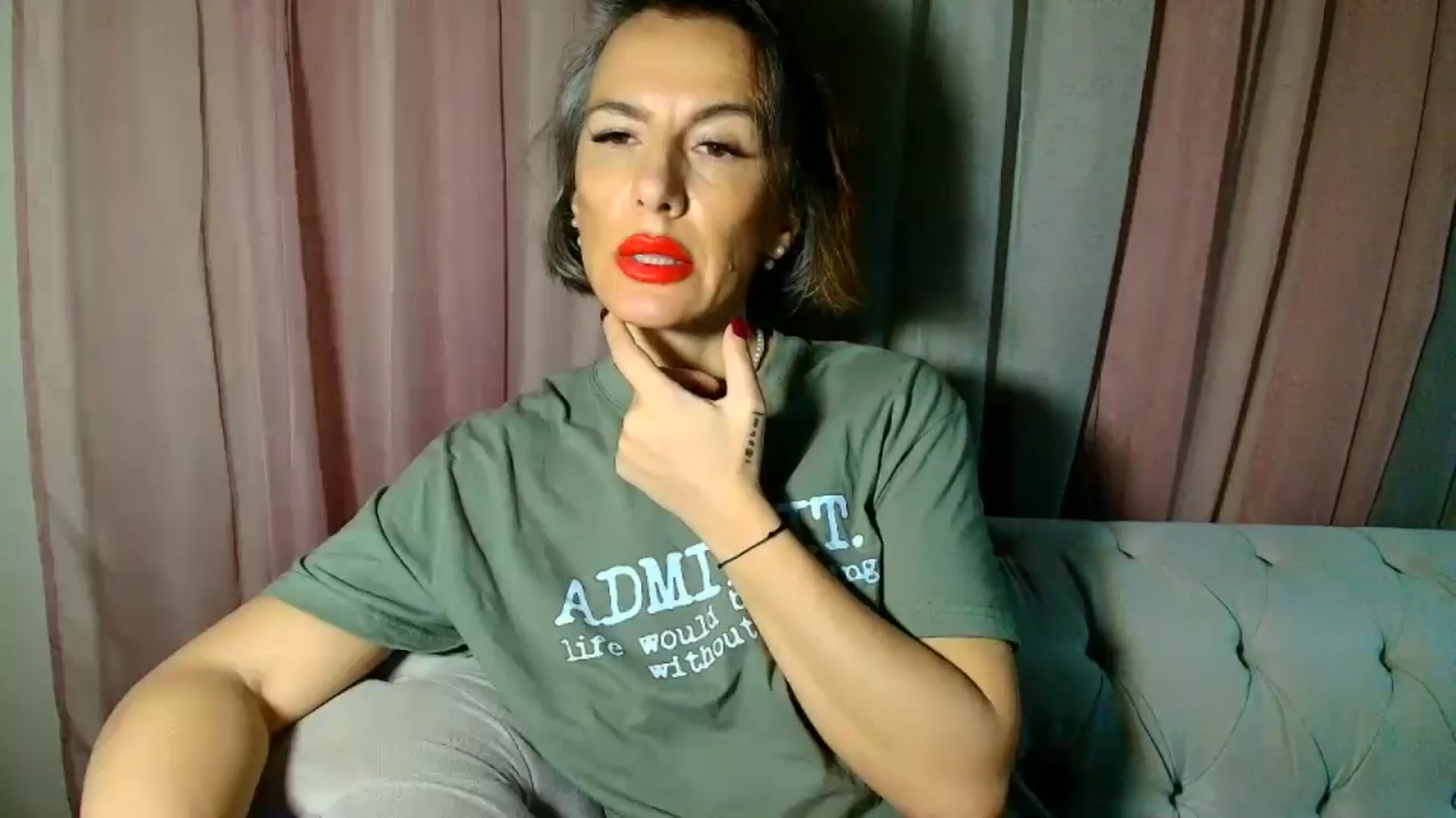 Gallery image thumbnail from Aarte_miss's myfreecams stream on, 01/12/2025, 04:39 image 3 of 20