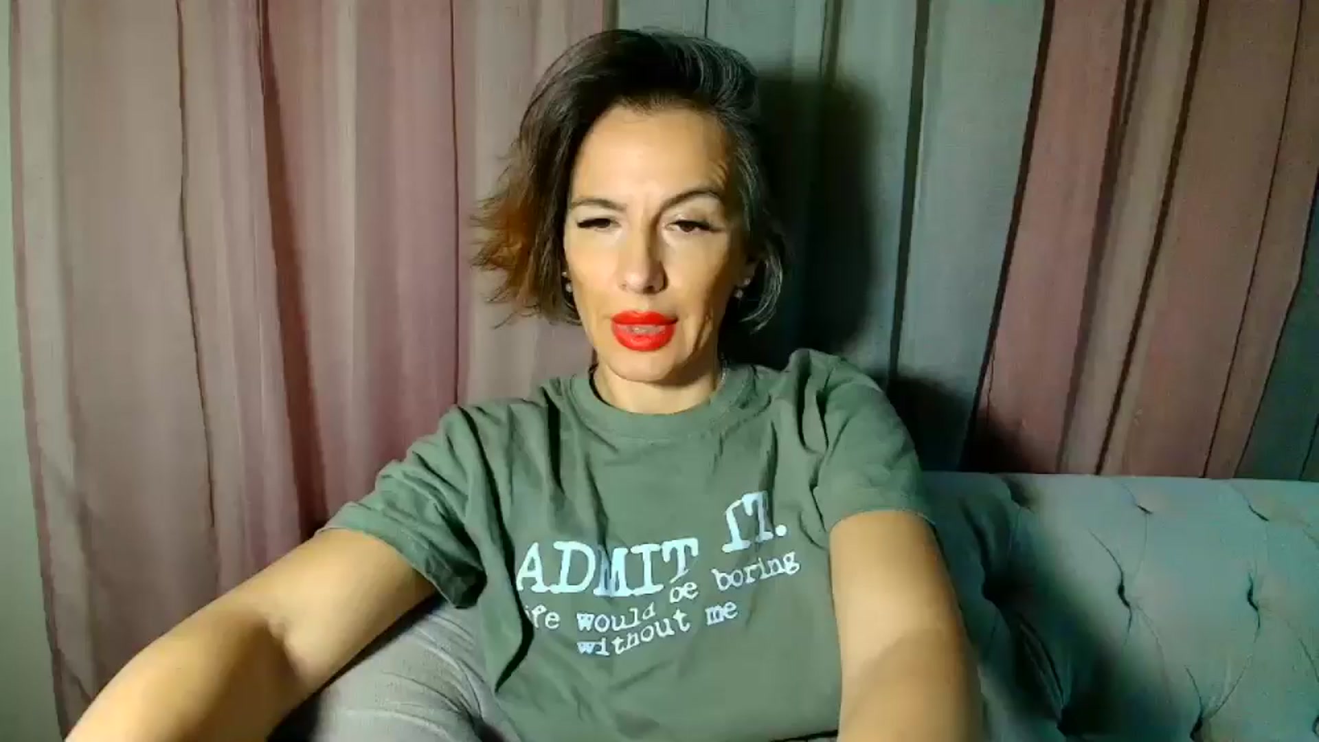 Gallery image thumbnail from Aarte_miss's myfreecams stream on, 01/12/2025, 04:39 image 11 of 20