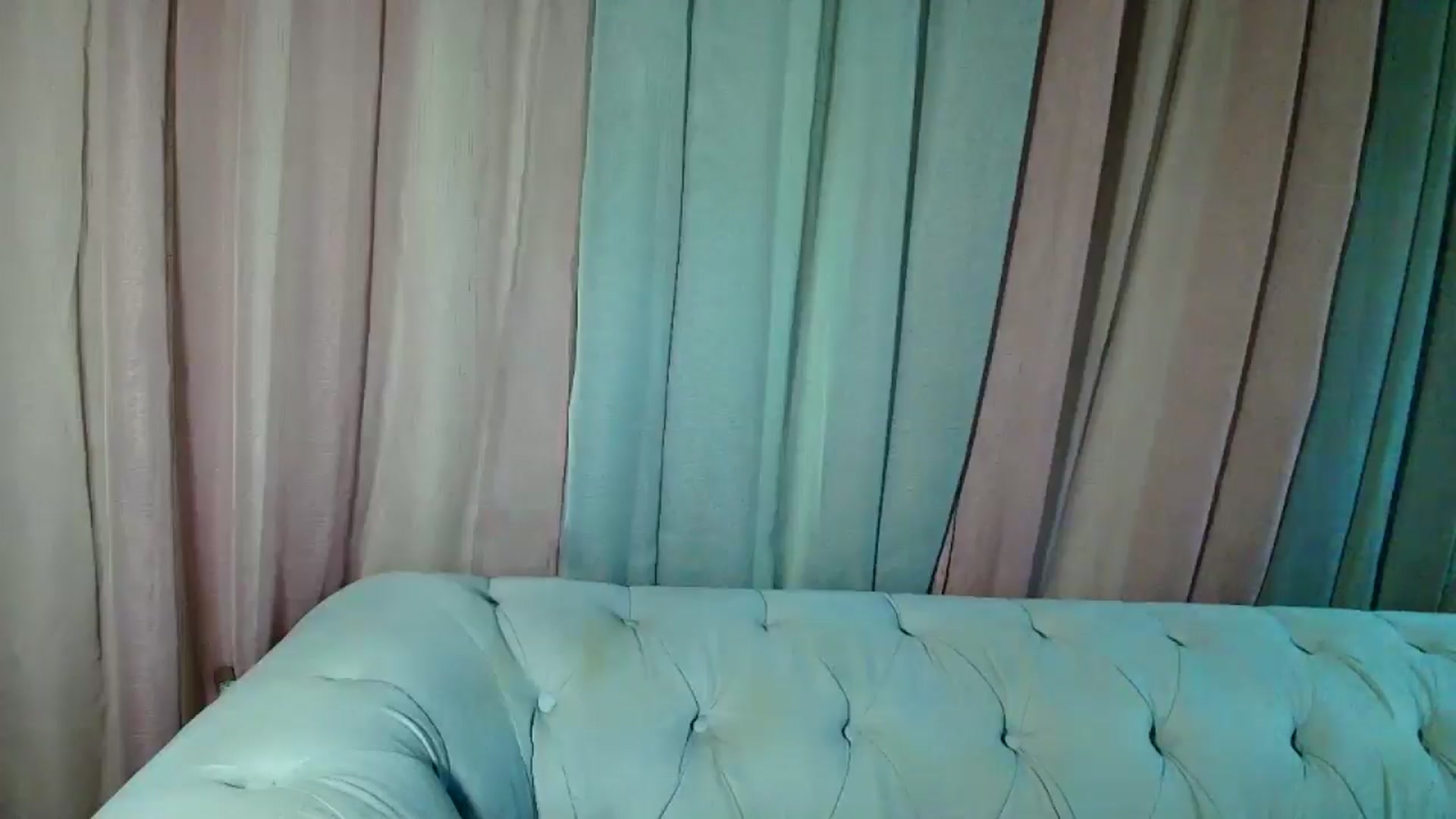 Gallery image thumbnail from Aarte_miss's myfreecams stream on, 02/14/2025, 03:44 image 5 of 20