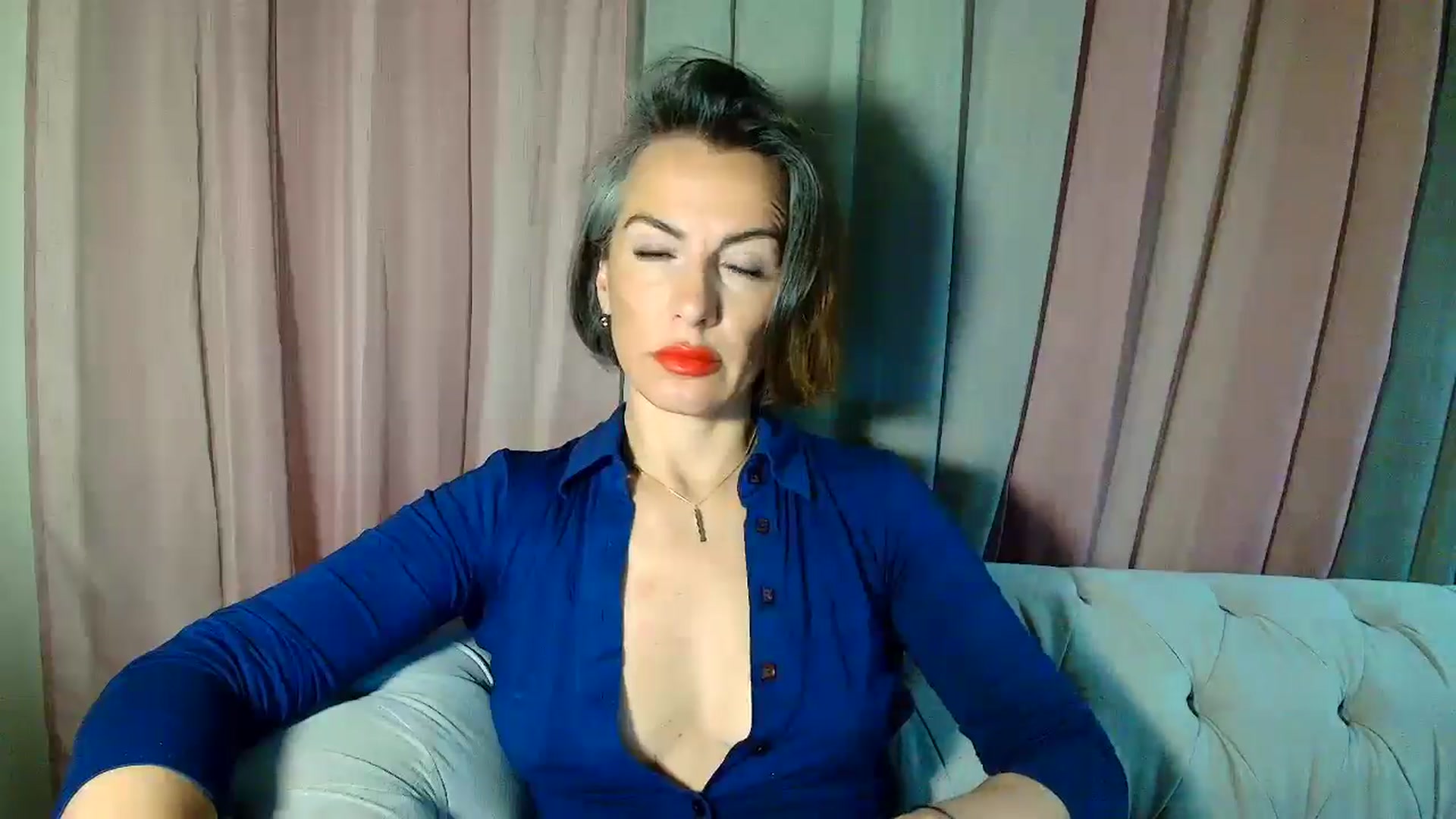 Gallery image thumbnail from Aarte_miss's myfreecams stream on, 02/20/2025, 23:34 image 2 of 20