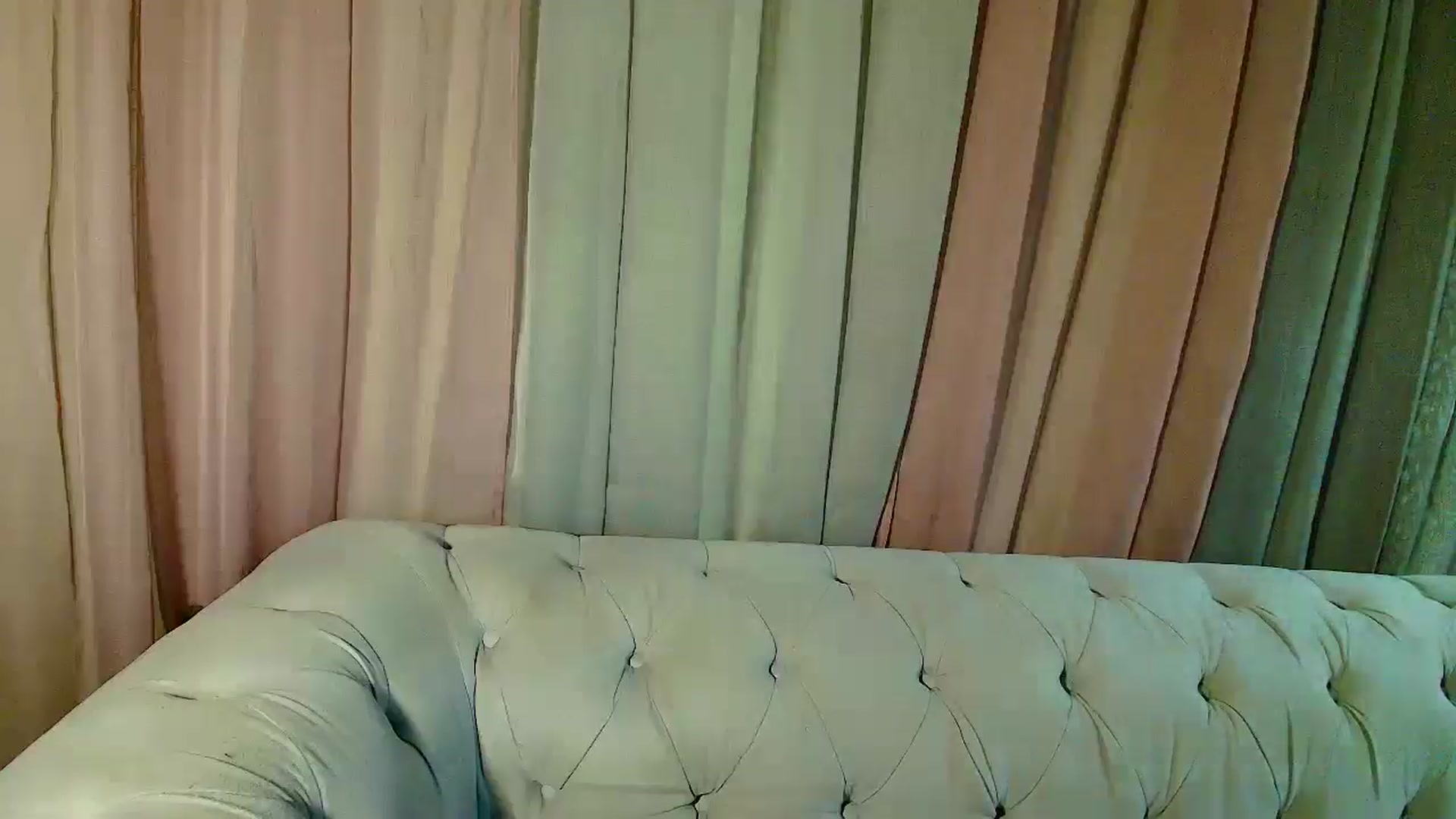 Gallery image thumbnail from Aarte_miss's myfreecams stream on, 02/20/2025, 23:34 image 9 of 20
