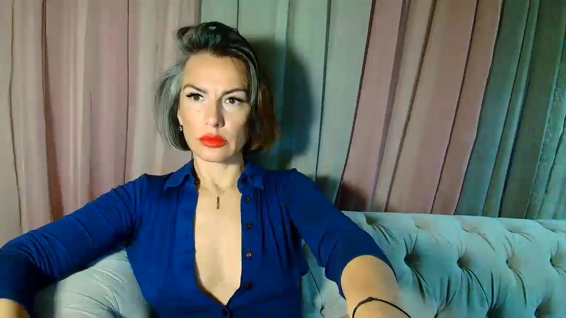 Gallery image thumbnail from Aarte_miss's myfreecams stream on, 02/20/2025, 23:34 image 5 of 20