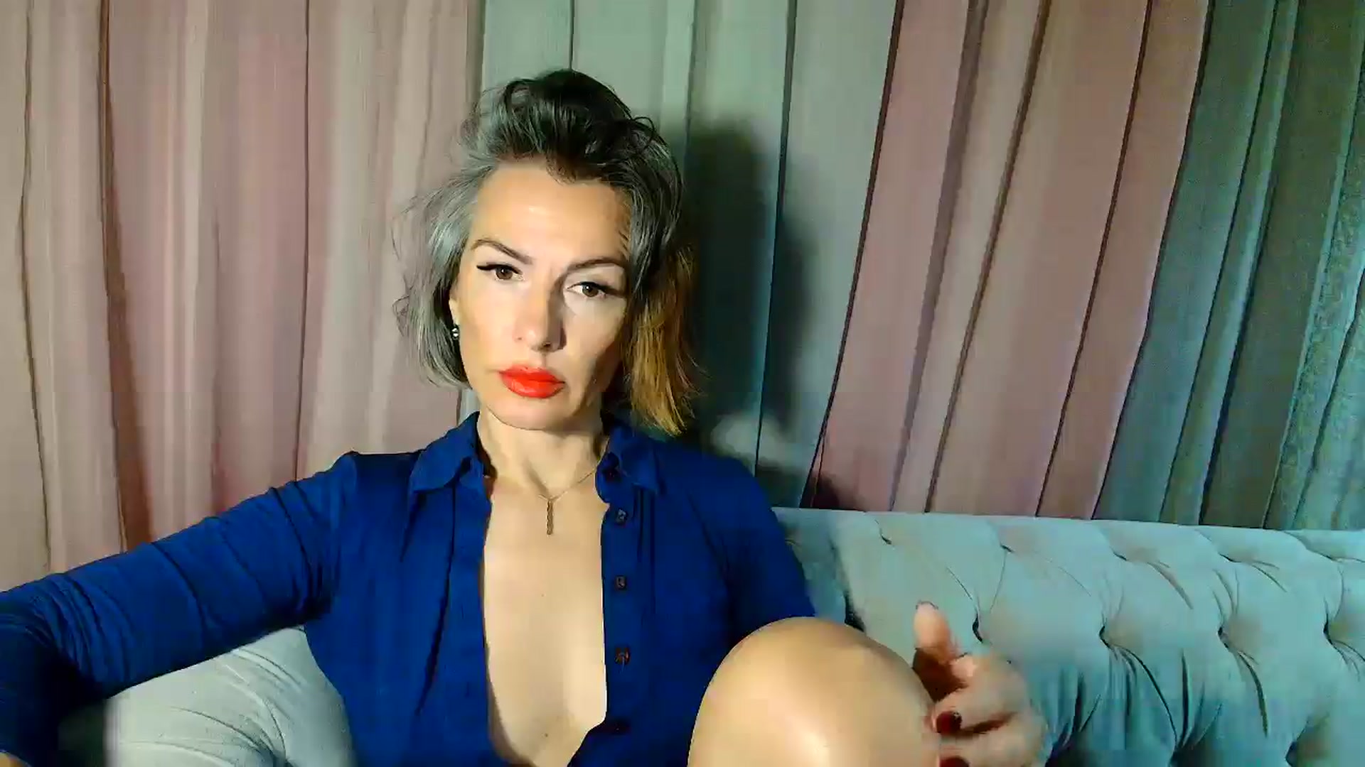 Gallery image thumbnail from Aarte_miss's myfreecams stream on, 02/20/2025, 23:34 image 7 of 20