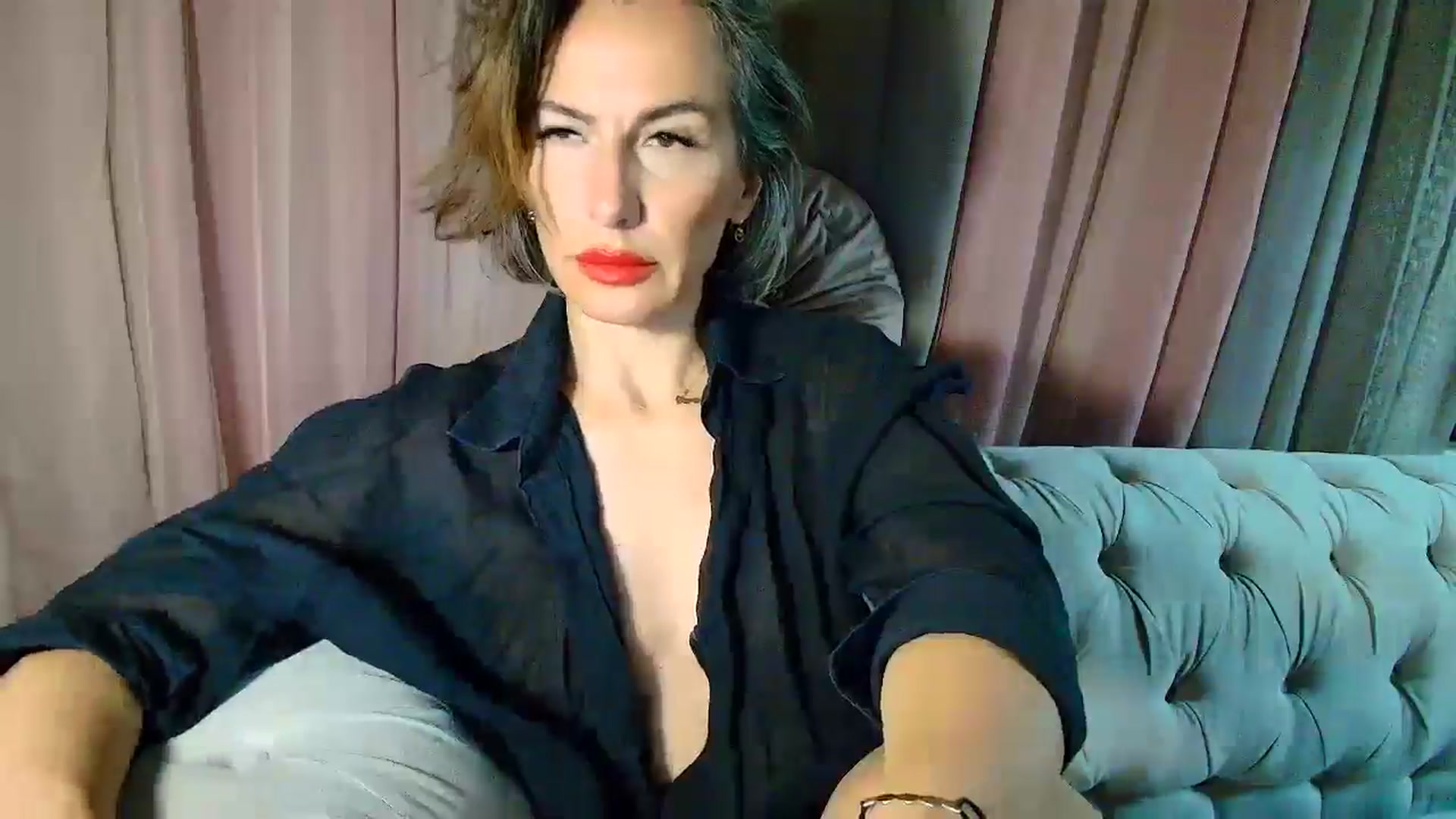 Gallery image thumbnail from Aarte_miss's myfreecams stream on, 02/23/2025, 23:12 image 17 of 20