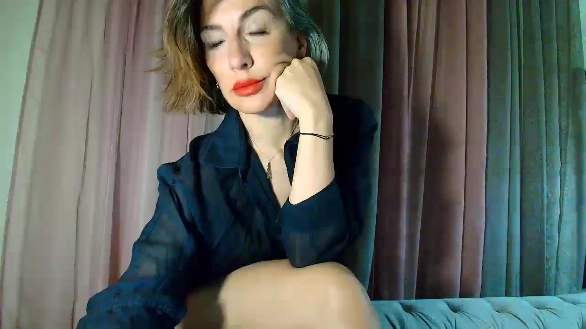 Gallery image thumbnail from Aarte_miss's myfreecams stream on, 02/24/2025, 24:02 image 7 of 20