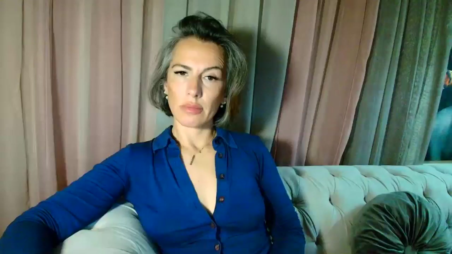 Gallery image thumbnail from Aarte_miss's myfreecams stream on, 03/02/2025, 23:33 image 11 of 20