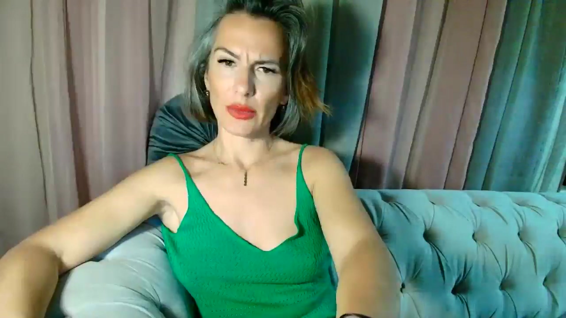 Gallery image thumbnail from Aarte_miss's myfreecams stream on, 03/15/2025, 03:40 image 19 of 20