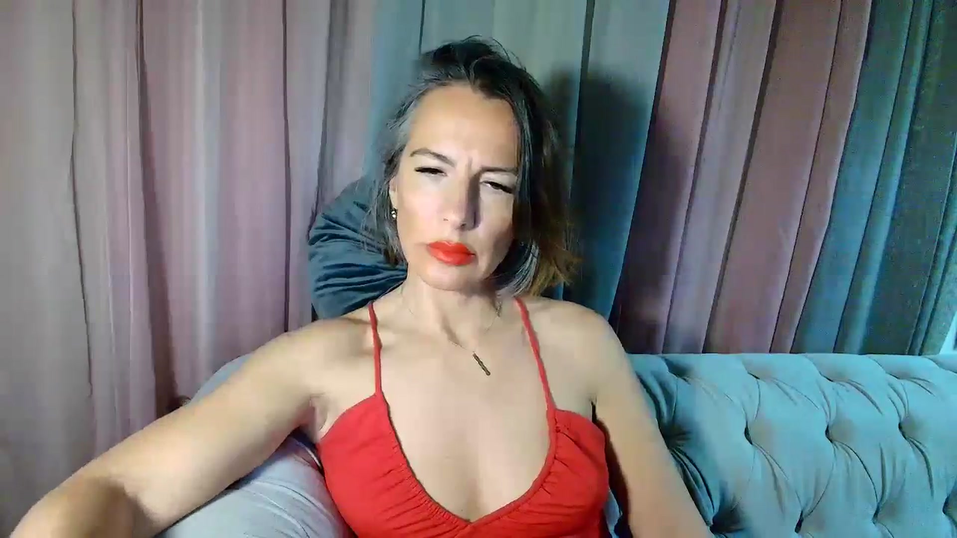 Gallery image thumbnail from Aarte_miss's myfreecams stream on, 03/21/2025, 02:18 image 12 of 20