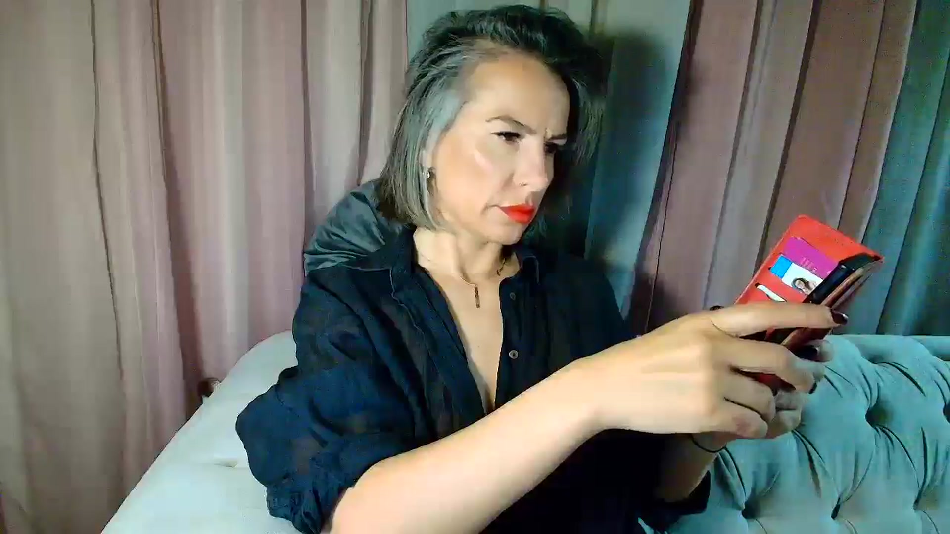 Gallery image thumbnail from Aarte_miss's myfreecams stream on, 03/27/2025, 02:53 image 4 of 20